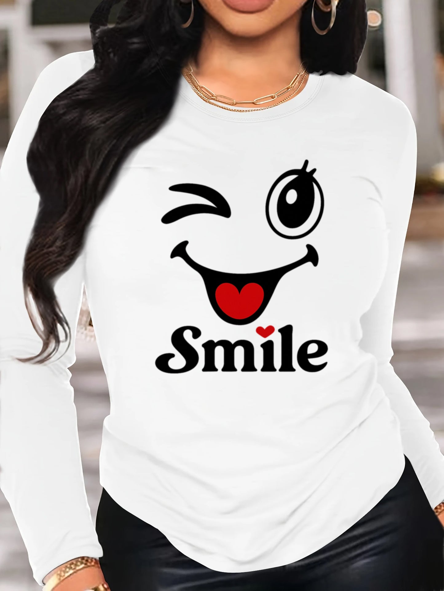 Milk Line 180g Premium Polyester Long Sleeve T-Shirt - Vibrant joyful Face & Blinking Eye Graphic Print, Asymmetrical Hem, Crew Neck Casual Elegant Pullover for Spring Summer Fall, Machine Washable