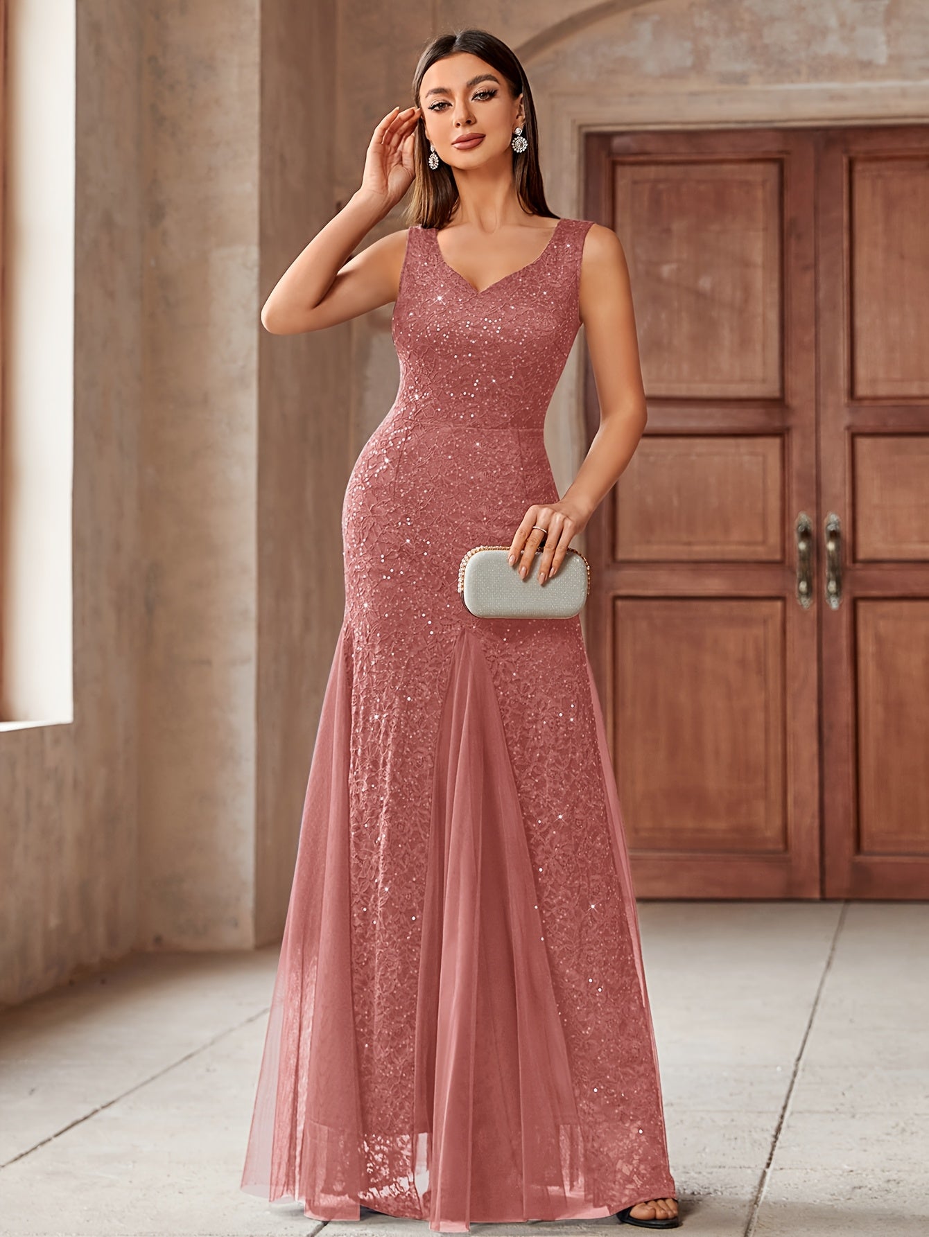 23218 Elegant Women's Sequin Lace Long Evening Bridesmaid Dress, Sweetheart Neckline Sleeveless Design with Slit Tulle Mermaid Hem, Perfect for Formal Wedding Party
