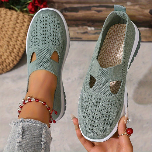 Ladies' Sneakers, One-Pedal Shoes Designed for Comfort. These Casual Footwear Options Are Perfect for The Beach, Vacations, Camping, And Everyday Use, Ideal for Summer. Featuring a Casual Design And a Mesh Upper, These Women'S Sneakers Are a Great C