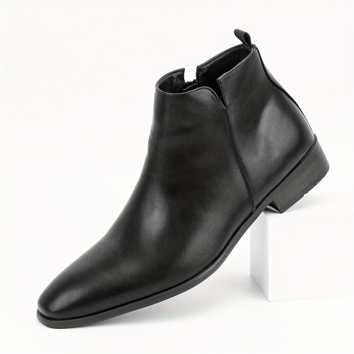 Men'S Chelsea Boots That Are Stylish, Comfortable, And Suitable for Formal Occasions.