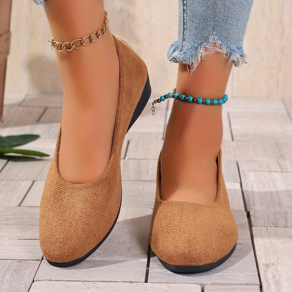 European And American Women'S Plus Size Casual Flat Bean Shoes For Spring, Summer, Autumn, Pointed Soft Sole For Wearing On The Outside, Shallow Mouth Single Shoe For Women
