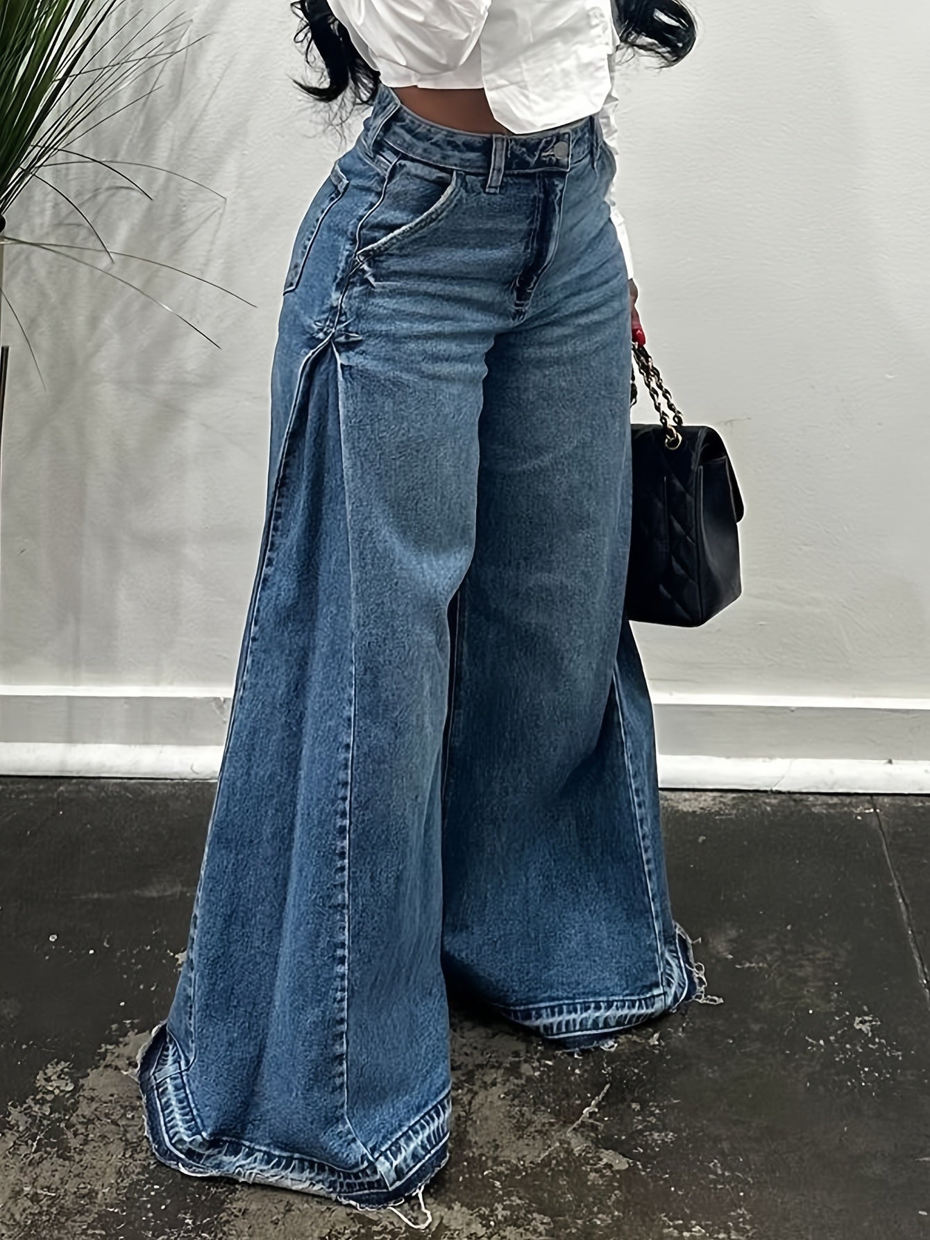 Loose-Fitting Flared Jeans for Women