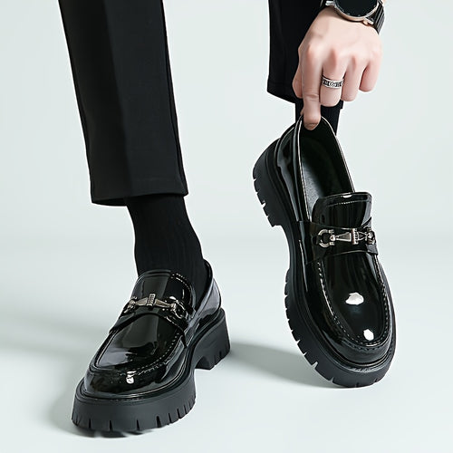[Party Wedding Prom] Men's Patent Platform Slip-On Loafers, Fashion Round Toe Metal Decoration Non-Slip Thick Sole Business Dress Shoes Casual Party Wedding Prom Shoes All-Season Versatile for Office, Party, Casual Wear - Slip-On Round Toe Design