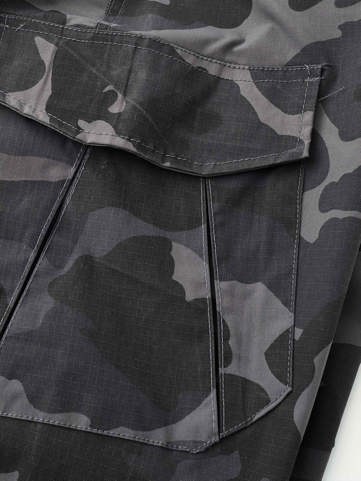 Men's Camouflage Outdoor Tactical Cargo Pants with Multiple Pockets