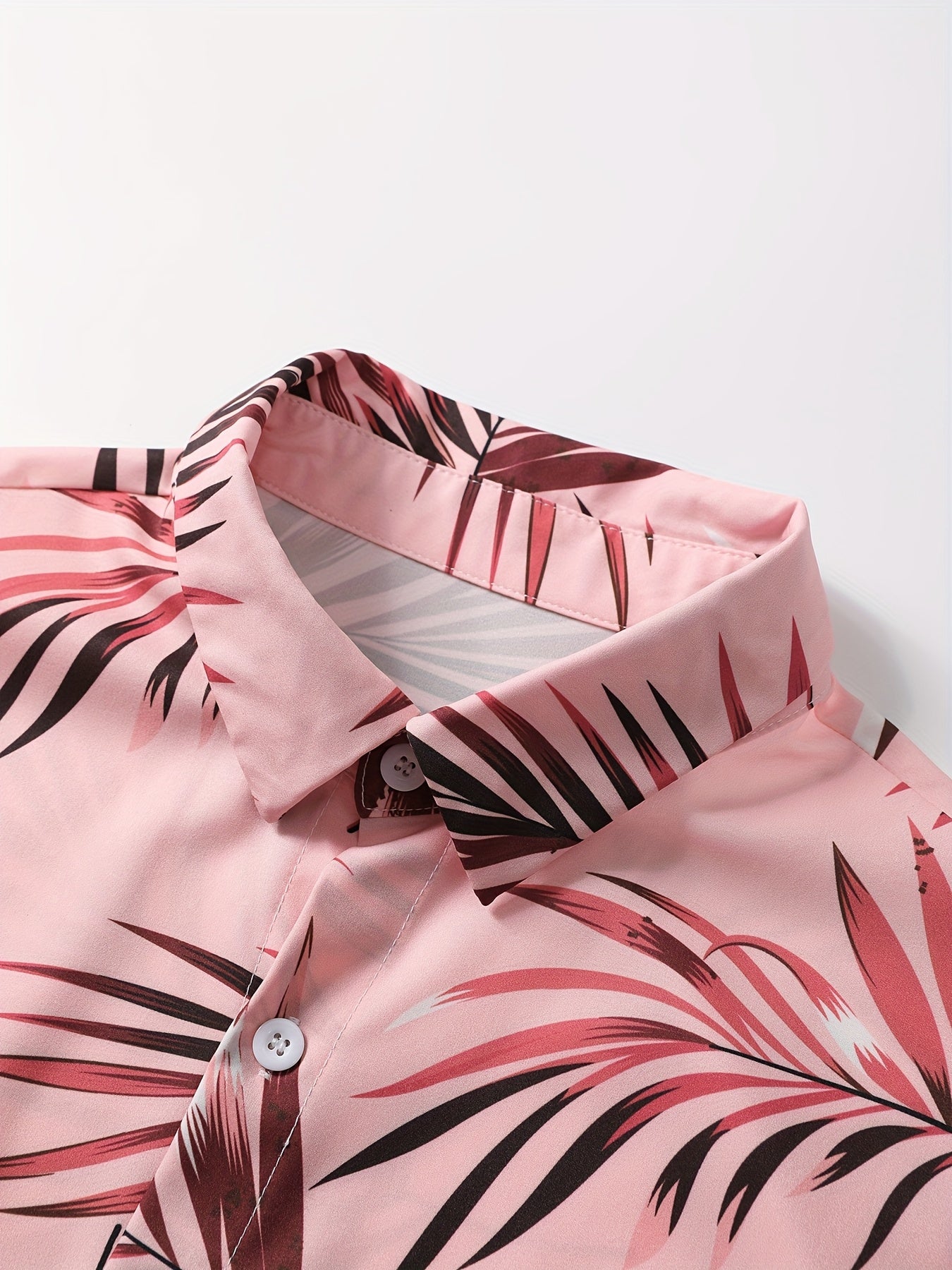 Men's 2pcs Set of Casual Leaf Print Collared Short-Sleeved Button-Up Shirt And Shorts, Suitable for Summer Outdoor Activities