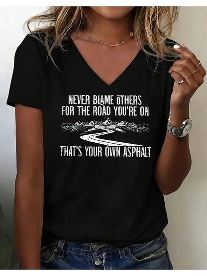 Women'S White V-Neck Short Sleeve T-Shirt- "Never Blame Others" Inspirational Print, Casual Standard Fit, Machine Washable, Perfect for Daily Wear and Gifts, Fashionable Breathable Top, Trendy Printed Shirt for Everyday Style