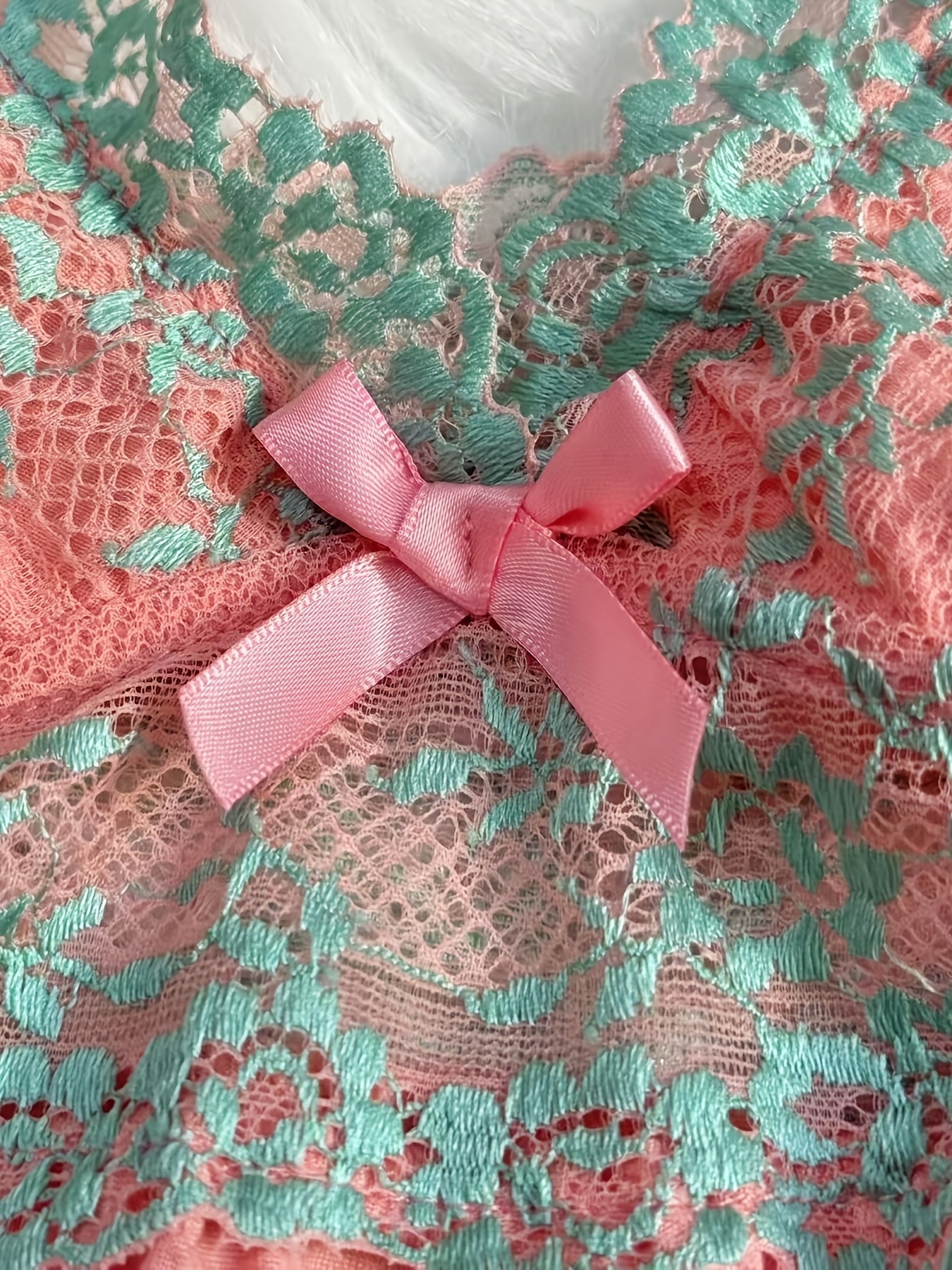 Contrast Color Lace Splicing V-neck Camisole and Double-sided Bow Splicing Casual Shorts | Skin-friendly, Comfortable, Stretchy Fabric, Sexy Style, Suitable for All Seasons