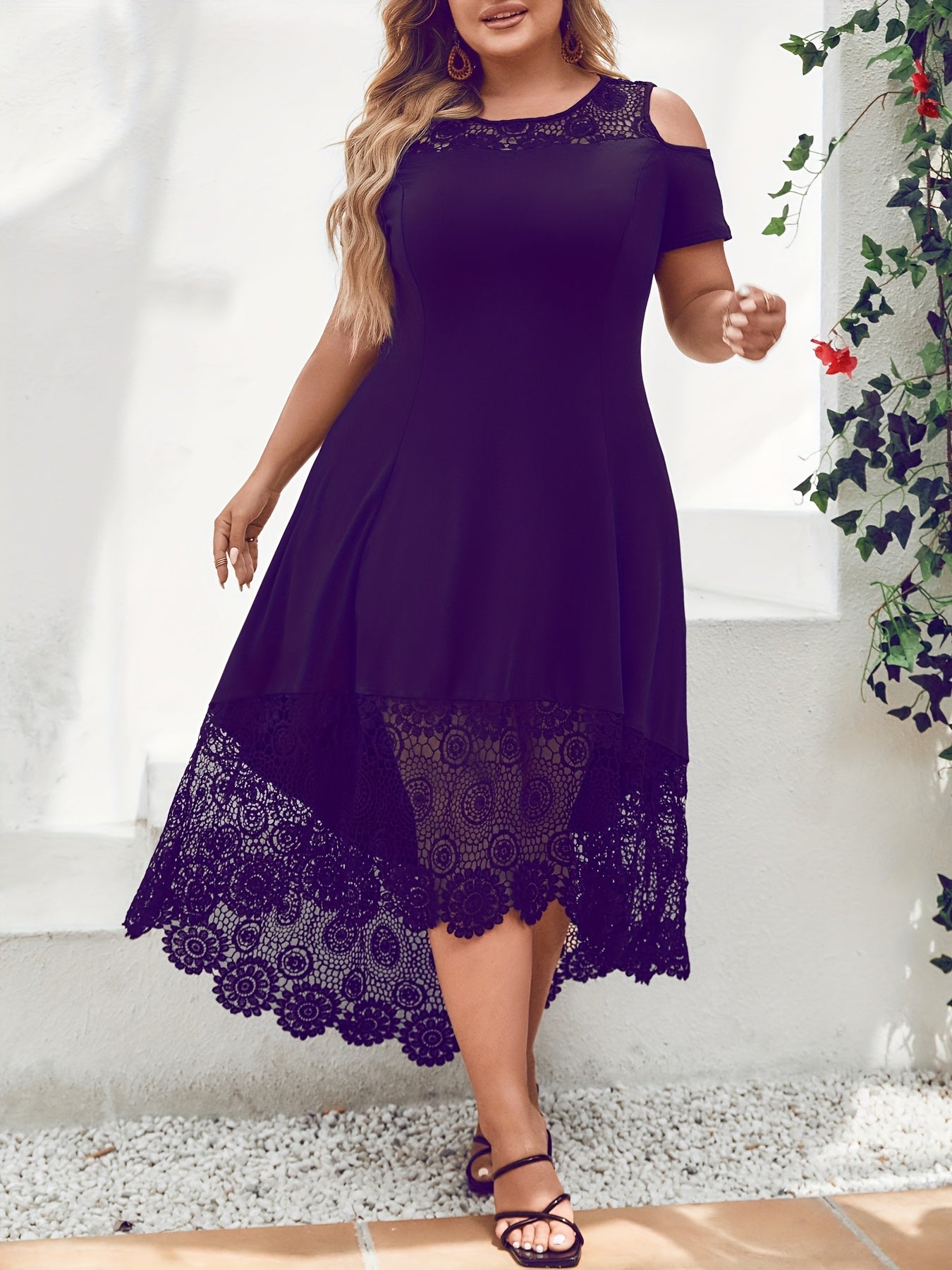 Women'S Plus Size Ruffle Dress for Spring and Summer, Color Block Lace Cold Shoulder Design with Medium Stretch and Asymmetrical Hem