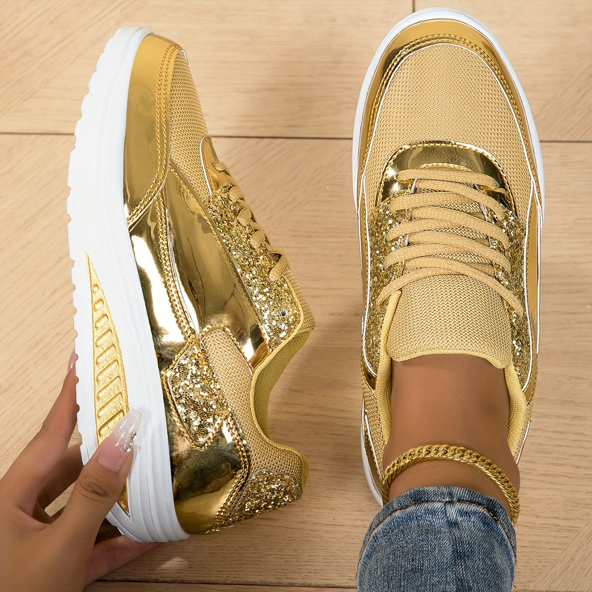 Women's Fashionable Sports Shoes with Shiny Summer Mesh, Breathable Lace-up, Women's Casual Shoes with Thick Soles, Height-increasing Dance Soles, Sequin, Lightweight Soft Soles, Low-top, Large-sized Walking Shoes, Women Shoes, Sneakers