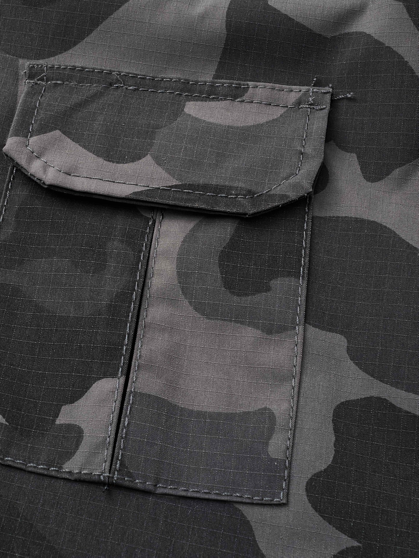 Men's Camouflage Outdoor Tactical Cargo Pants with Multiple Pockets