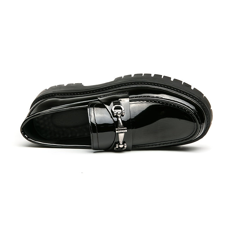 [Party Wedding Prom] Men's Patent Platform Slip-On Loafers, Fashion Round Toe Metal Decoration Non-Slip Thick Sole Business Dress Shoes Casual Party Wedding Prom Shoes All-Season Versatile for Office, Party, Casual Wear - Slip-On Round Toe Design
