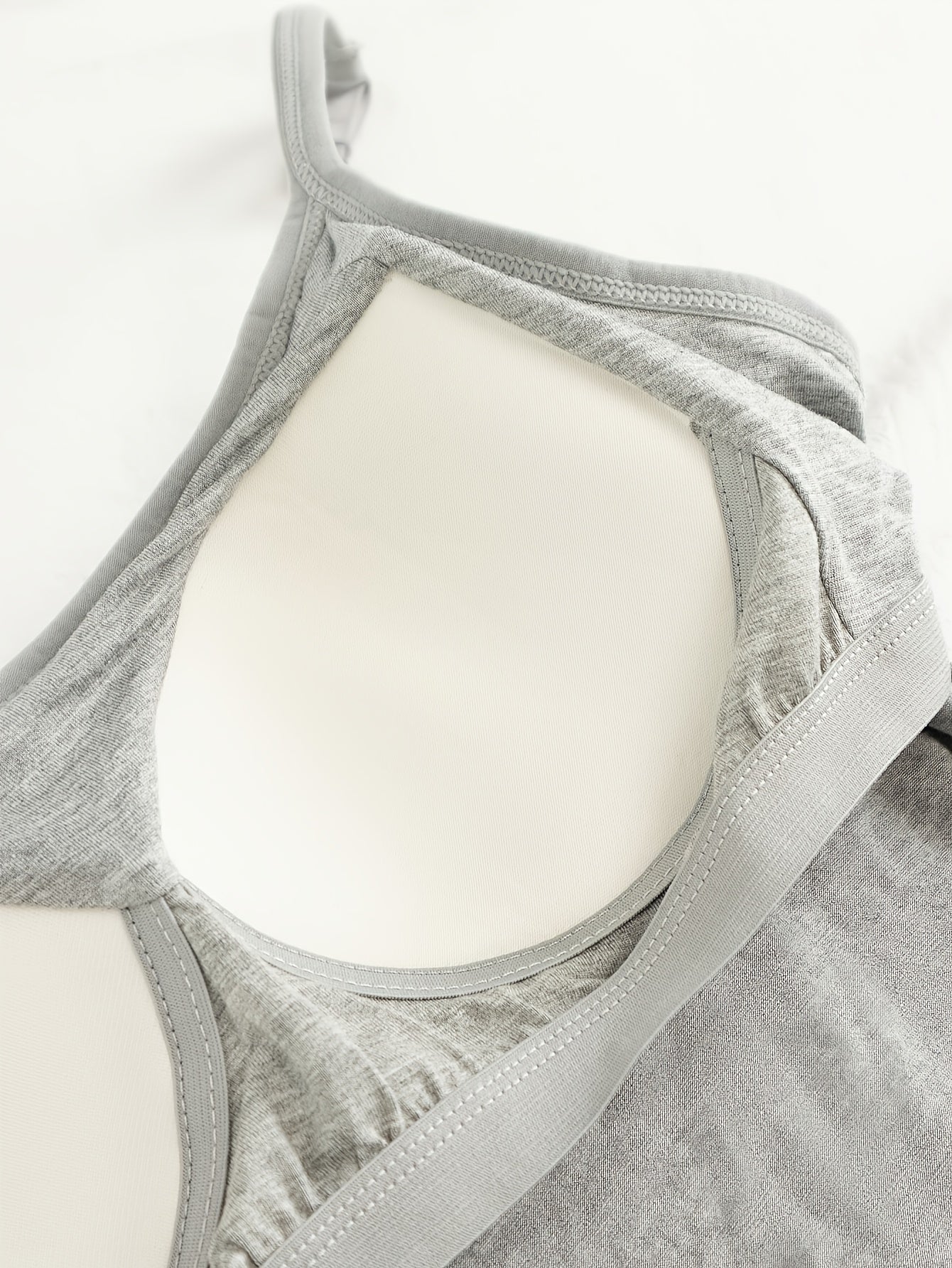 [3-Pack Adjustable Camisole] 3-Pack Comfortable And Versatile Adjustable Strap Camisole With Built-in Bra Pads, One-Piece Bra For Anti-Exposure, Suitable For Home Wear Or Outerwear