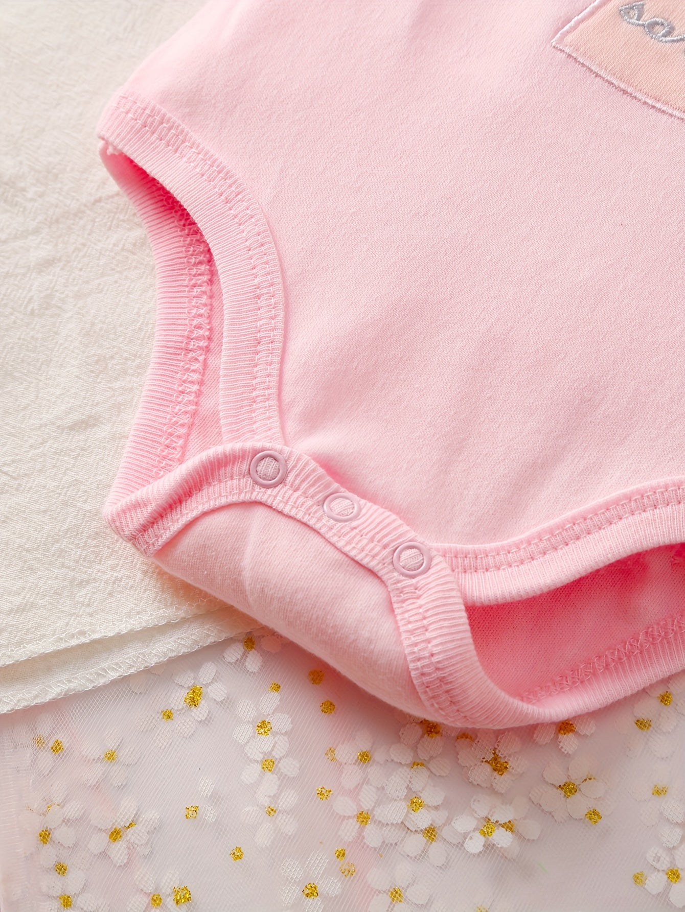 5pcs Set Baby Girl Cartoon Triangle Onesie Baby Girl Cute Crawling Suit, Perfect for Outdoor