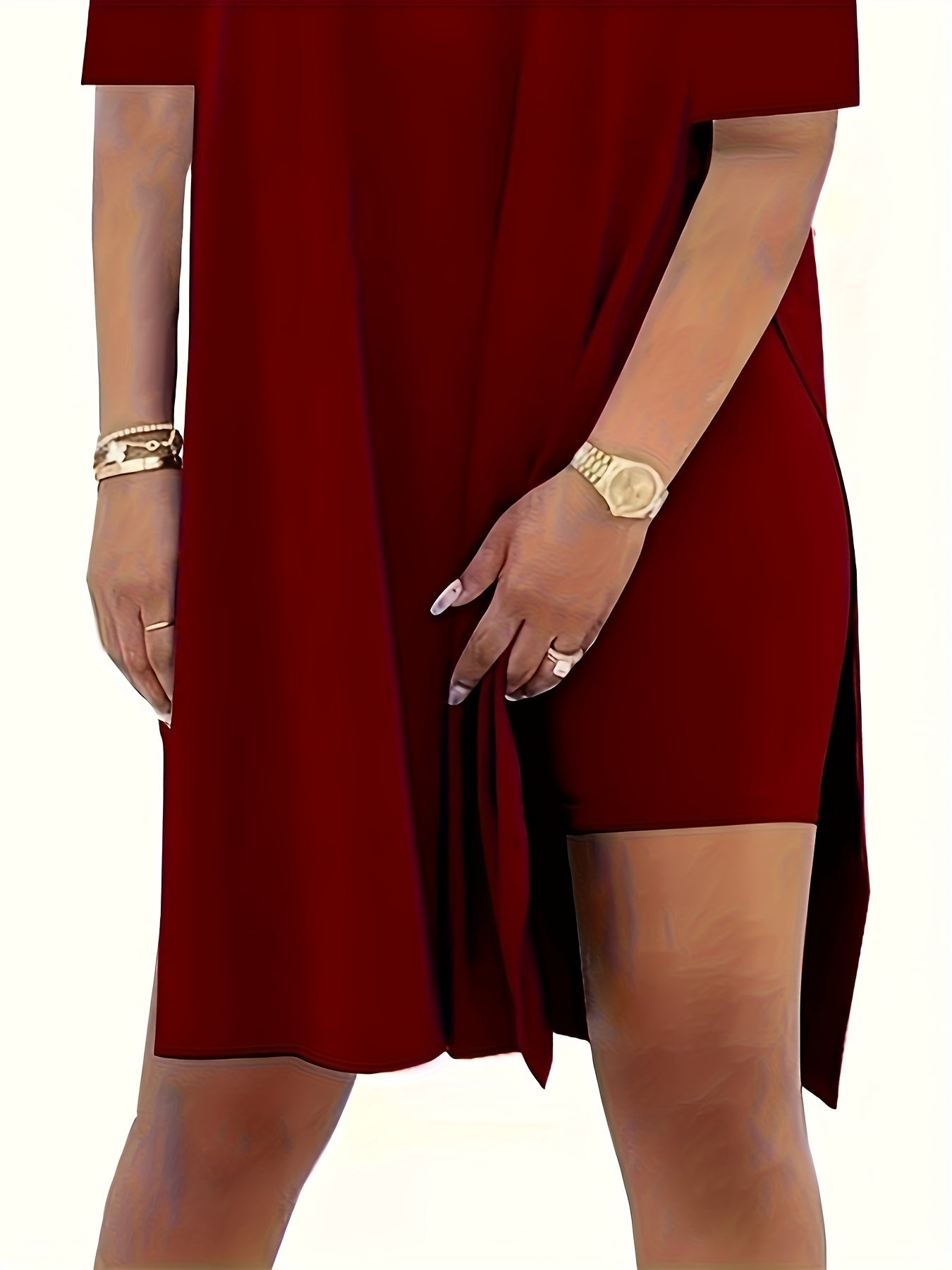 Two-Piece Outfit for Plus-Size Women Featuring a Casual V-Neck Short-Sleeve Top with Side Slits And Drawstring Leggings, Made from Comfortable, Ideal for Everyday Wear