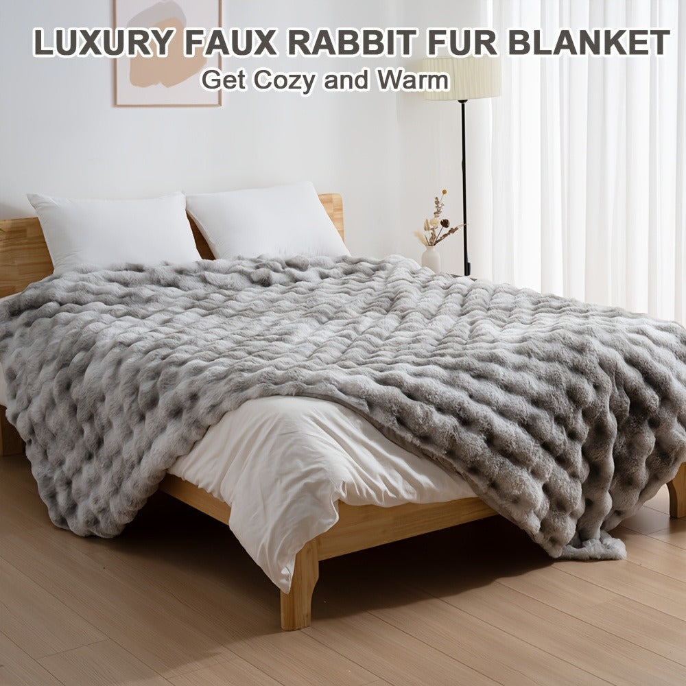 3D Faux Rabbit Fur Fleece Blanket - Double-Sided All-Season Throw