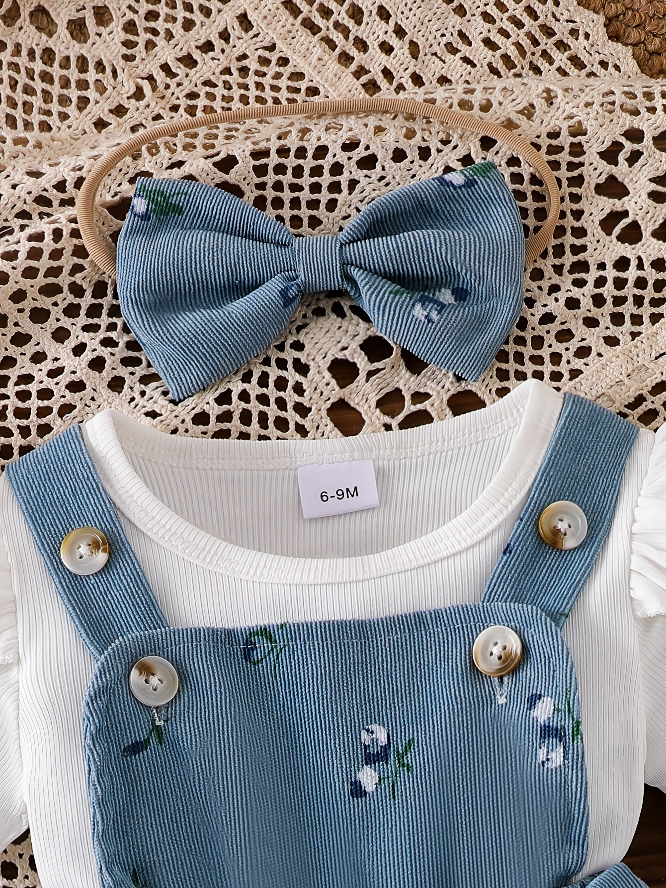 3pcs Baby Girls Set Flutter Sleeve Short Sleeve Tee 3D Bow Floral Print Suspender Skirt Summer Outdoor Play, Perfect for Outdoor