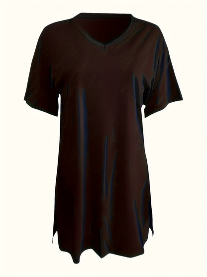 Two-Piece Outfit for Plus-Size Women Featuring a Casual V-Neck Short-Sleeve Top with Side Slits And Drawstring Leggings, Made from Comfortable, Ideal for Everyday Wear