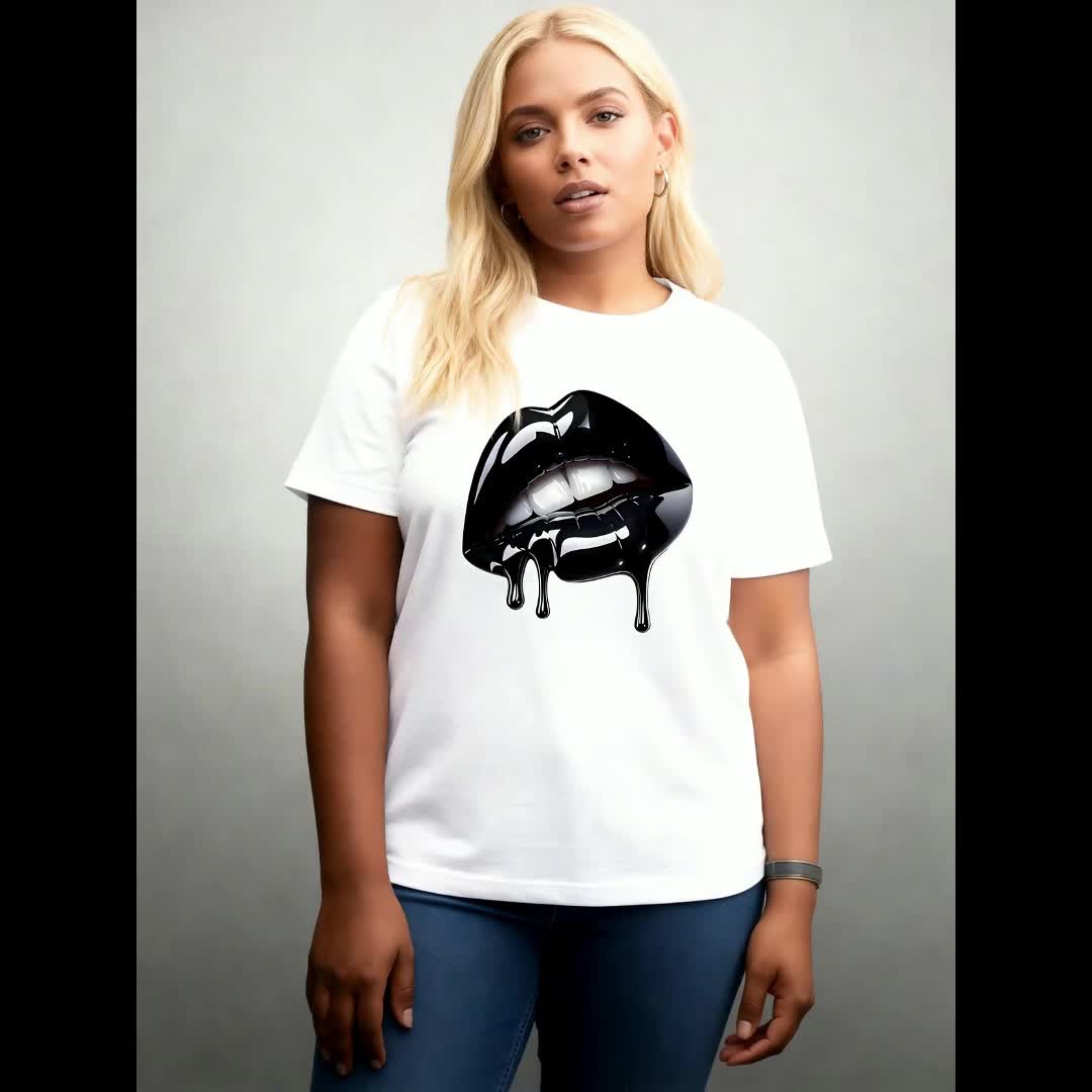 Plus Size Women'S Oversized Lips Print T-Shirt - with Glossy Lip Design, Breathable Round Neck Short Sleeve Casual Top, All-Season Fit for Casual Attire & Statement Outfits, Versatile Basic Tee for Layering Standalone Style