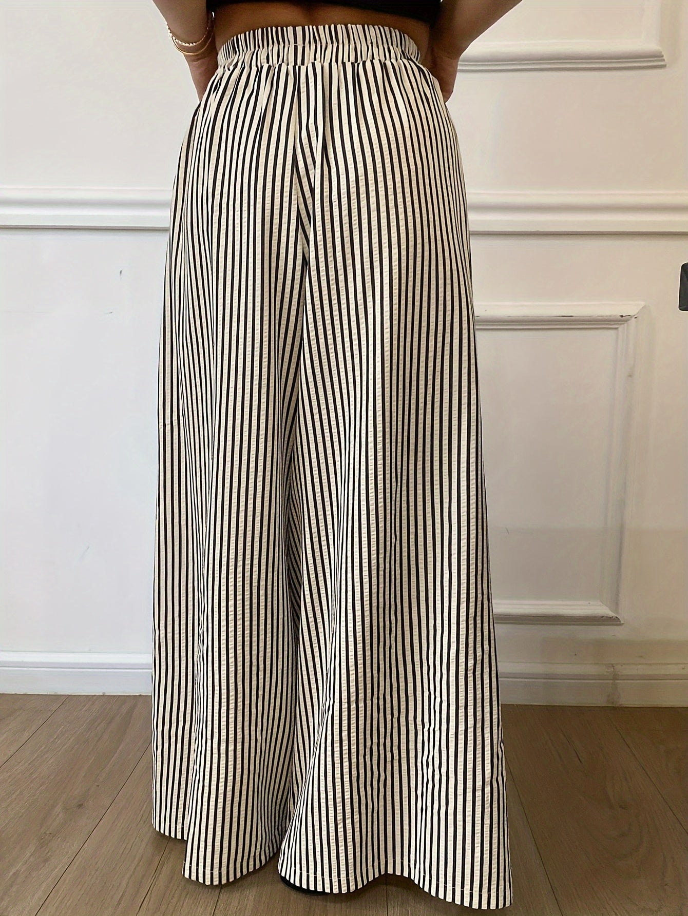 Casual Women'S Striped Wide-Leg Trousers Made Of, Featuring an Elastic Waistband, Machine Washable Fabric, Vertical Stripes, And Suitable for Comfortable Wear Throughout The Year
