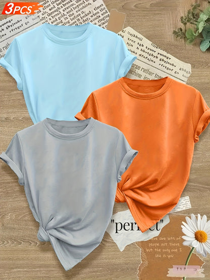 A Set of Three Women'S T-Shirts in Breathable, Comfortable, And Versatile Minimalist Designs - Enhance Your Wardrobe for Any Event with These Easy Yet Stylish Pieces