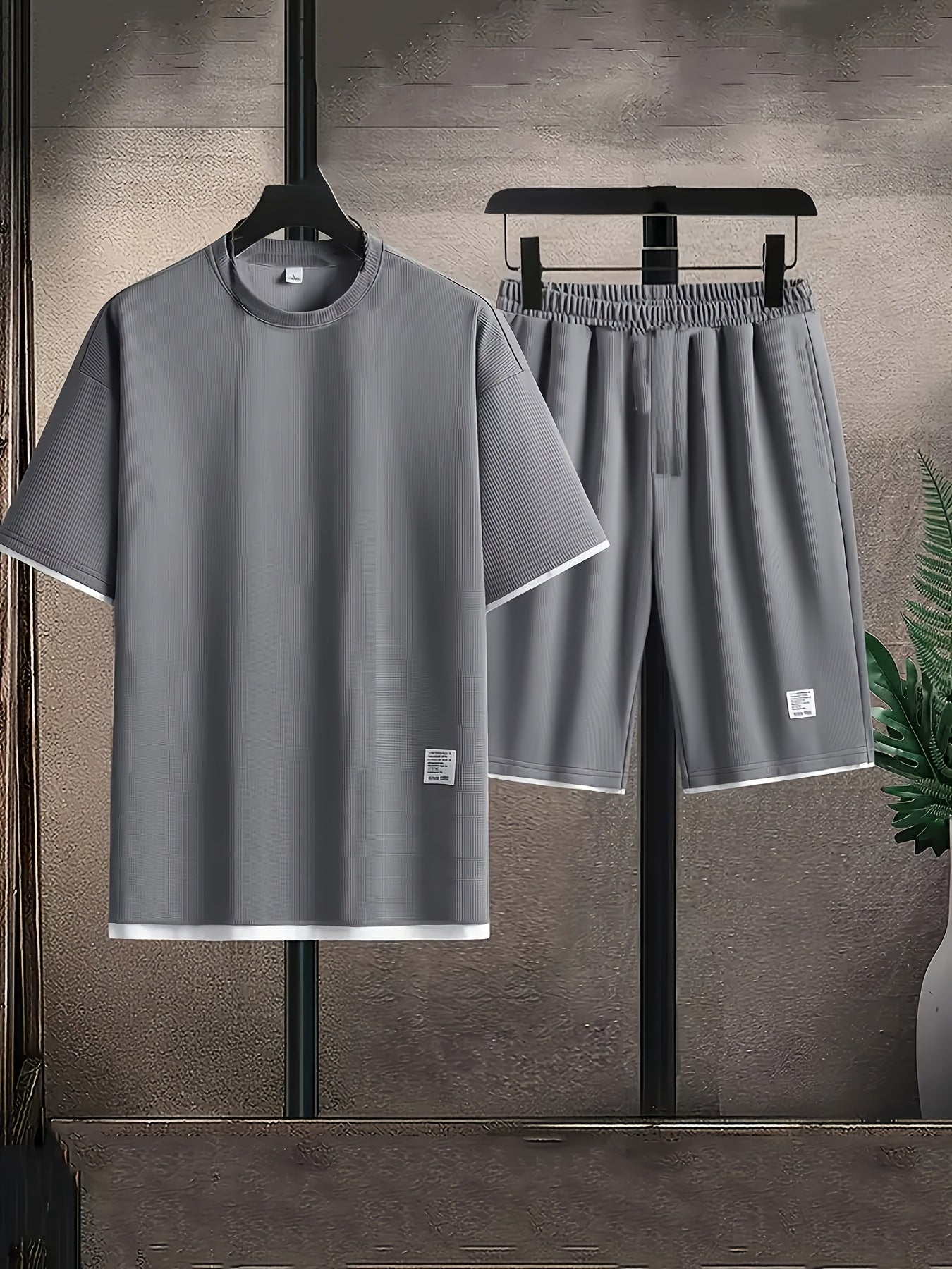 Spring And Summer Men'S Loungewear Waffle Pajamas Solid Color Gray Men'S Short Sleeves Spring And Autumn Style Can Be Worn Outside Men'S Elastic Waist Shorts Set Luxury Home Pajamas Single Pocket