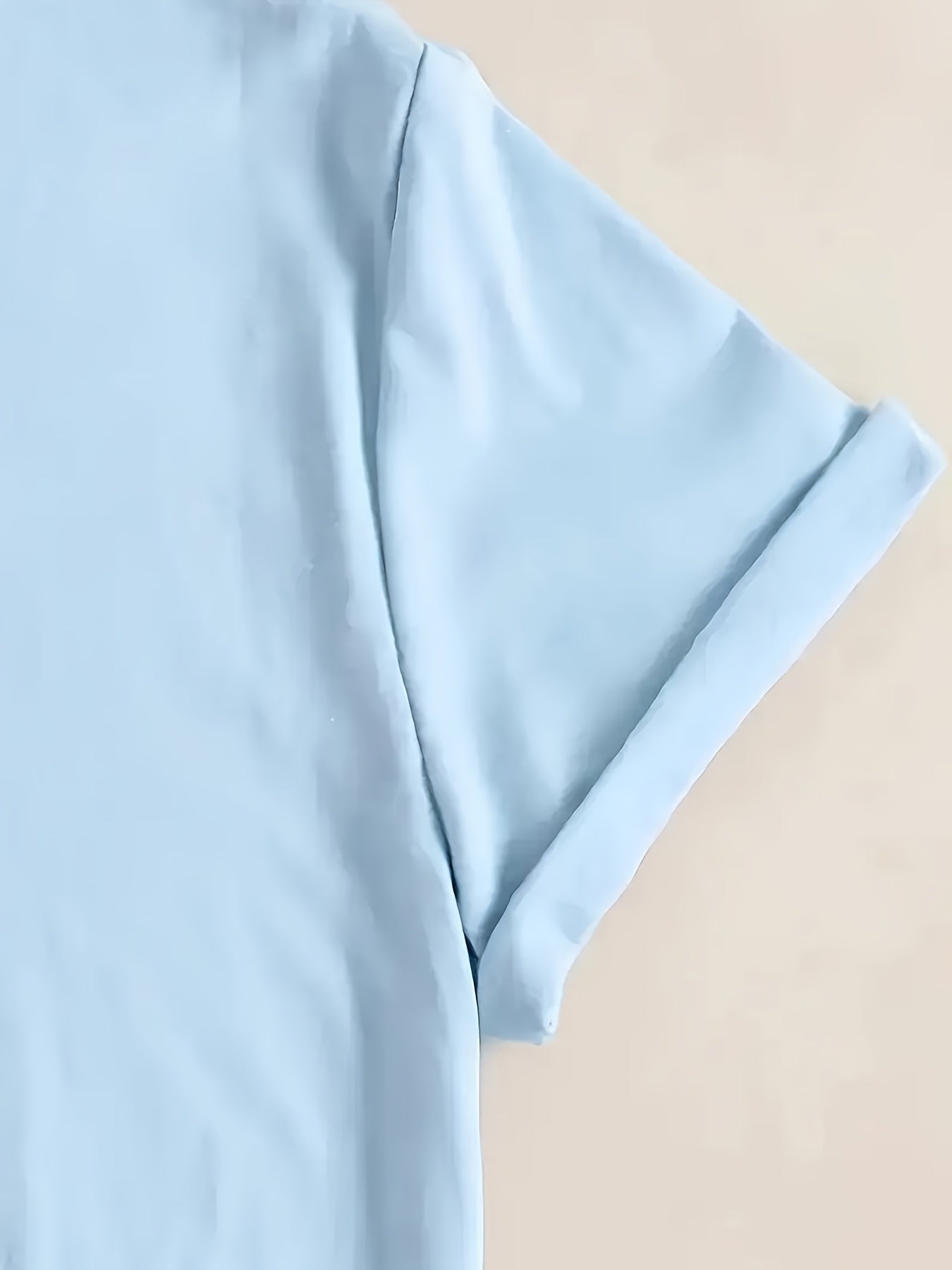 Stylish Women'S Tee - Cozy And Laid-Back, Featuring a Round Neckline, Perfect for Any Season, Chic Casual Top, Available for Local Delivery, Summer Shirt, a Must-Have for Elegant Summer Gatherings