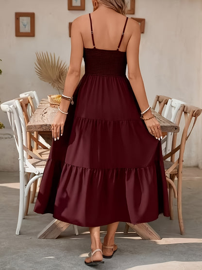 [Elegant Fitted Dress] The New Spring/Summer 2026 Halter Layered Waist-Cinching Solid Color Fitted Dress for Women's Wear Is Elegant In Style And Affordable In Price
