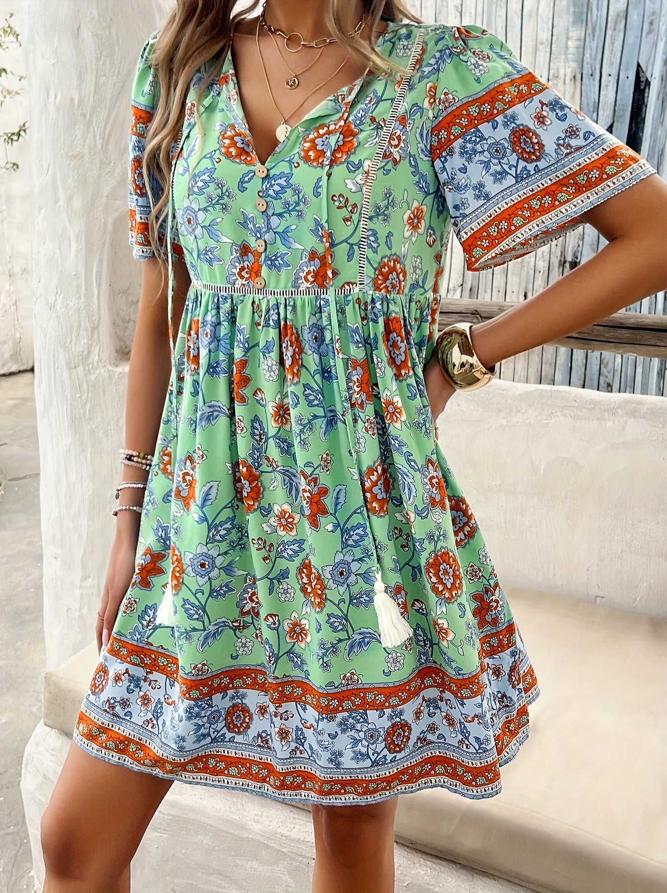 ZAFUL Summer Women's Dress, Women's Fashion New Elegant Romantic Bohemian Style Long Dress, Women's Fashion Deep V-neck Princess Sleeve Design, Fluffy High Waist Tassel Dress, Fashion Holiday Dress