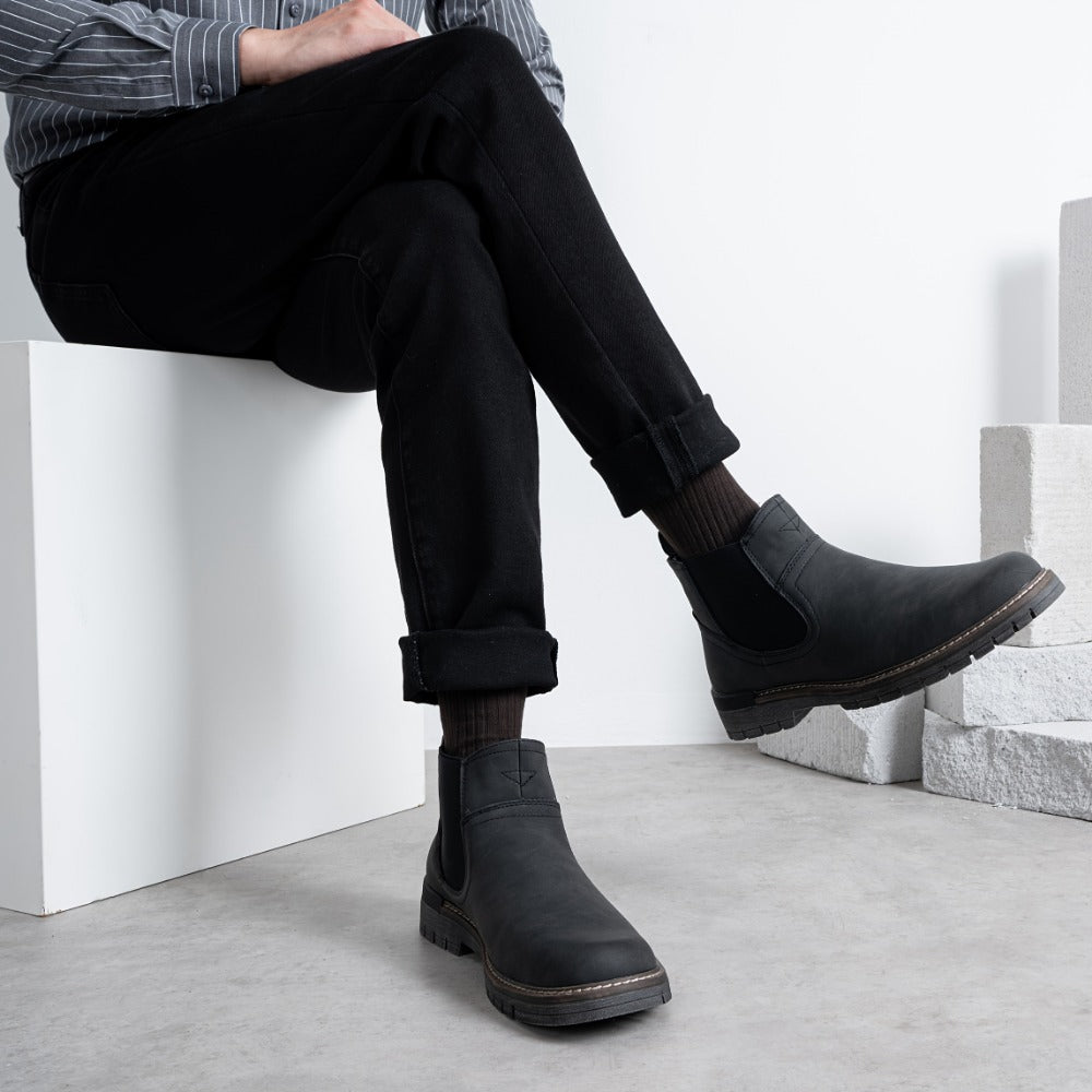 Men's Boots - Slip-On Ease