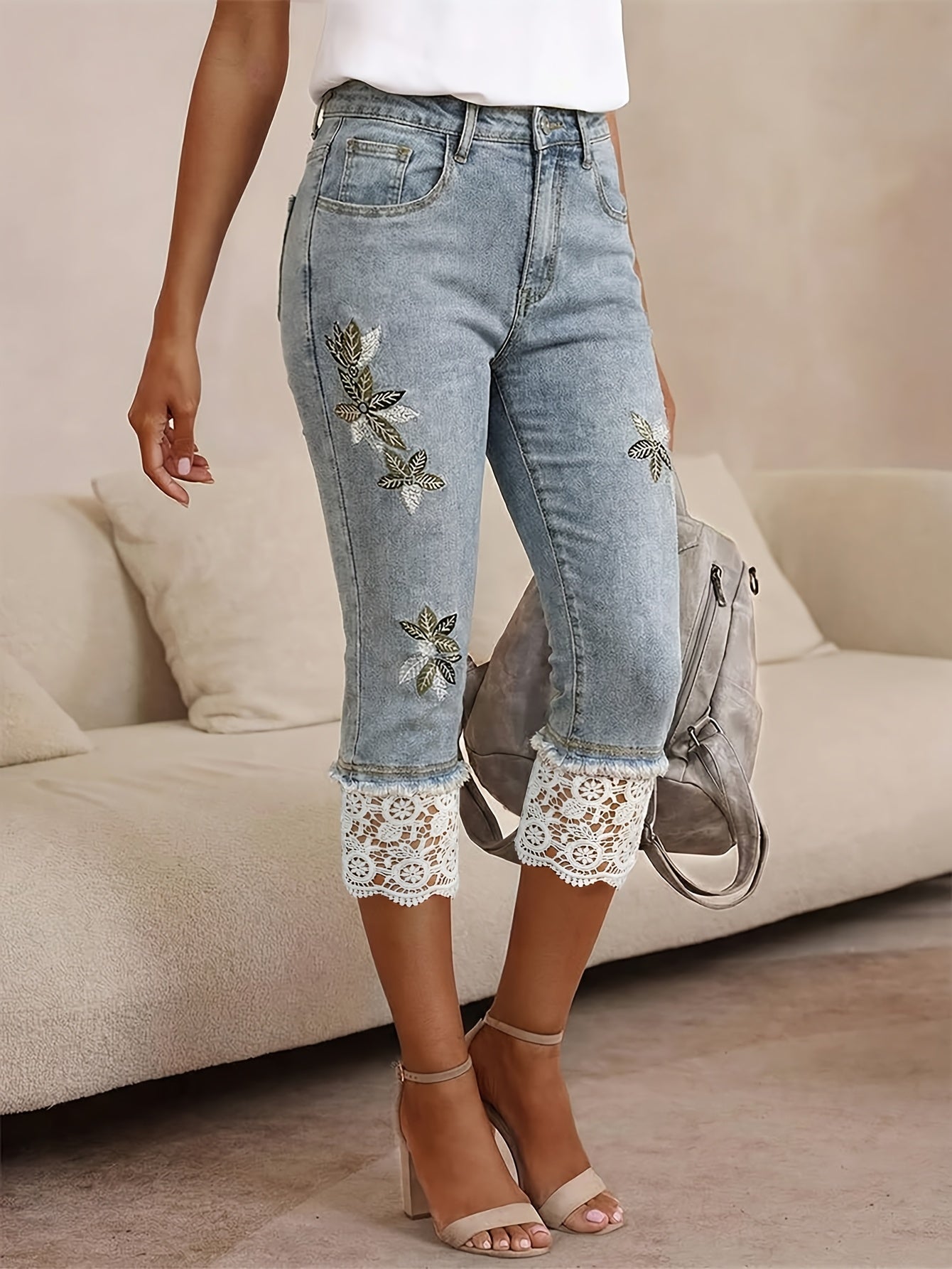 Women's High-waisted Embroidered Lace-trimmed Denim Capri Pants, Light Blue, Retro Sweet And Cool Style, Slim Fit, Versatile for Casual Attire, Commuting, And Dates, Suitable for Spring And Summer.