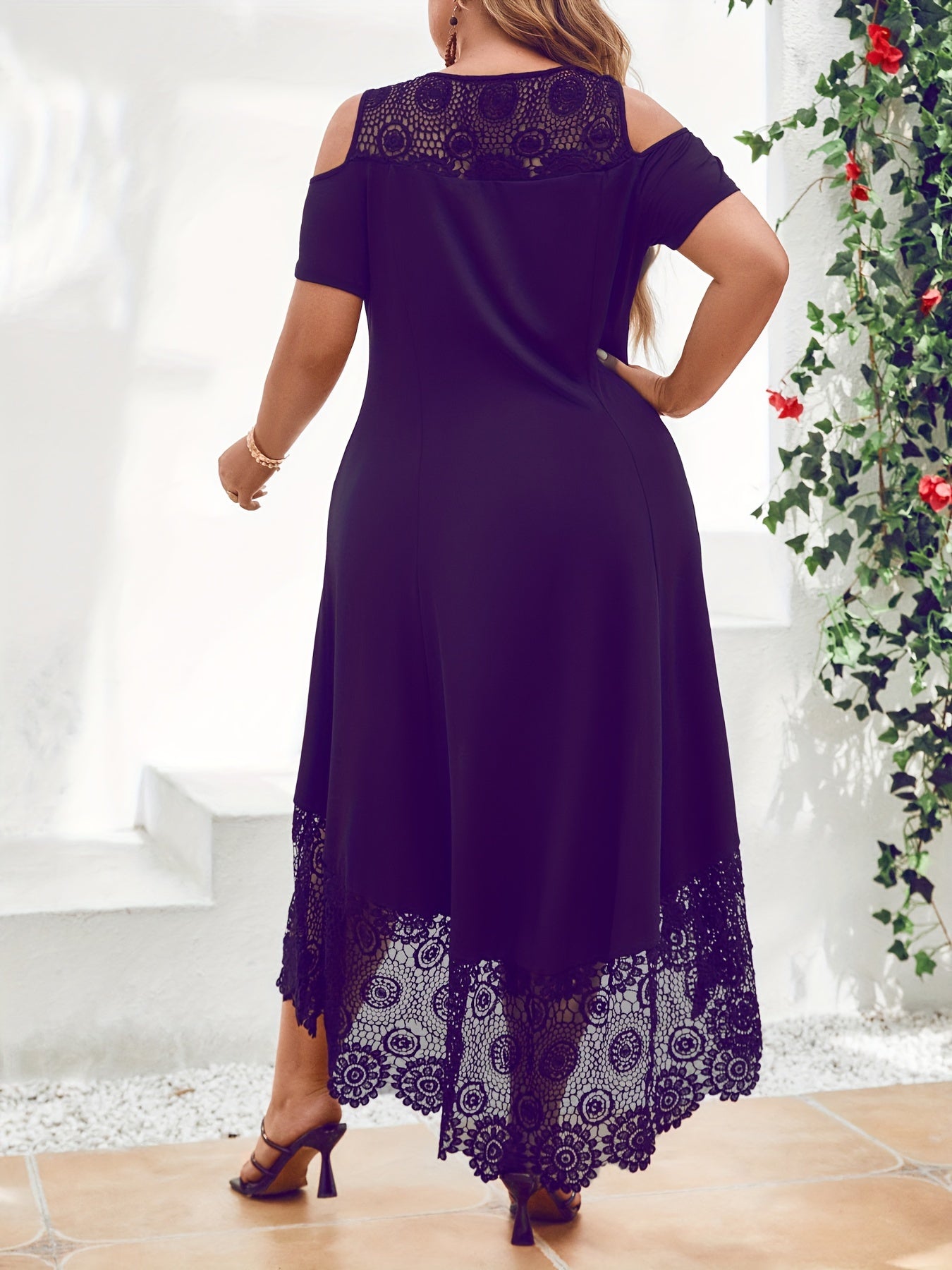 Women'S Plus Size Ruffle Dress for Spring and Summer, Color Block Lace Cold Shoulder Design with Medium Stretch and Asymmetrical Hem