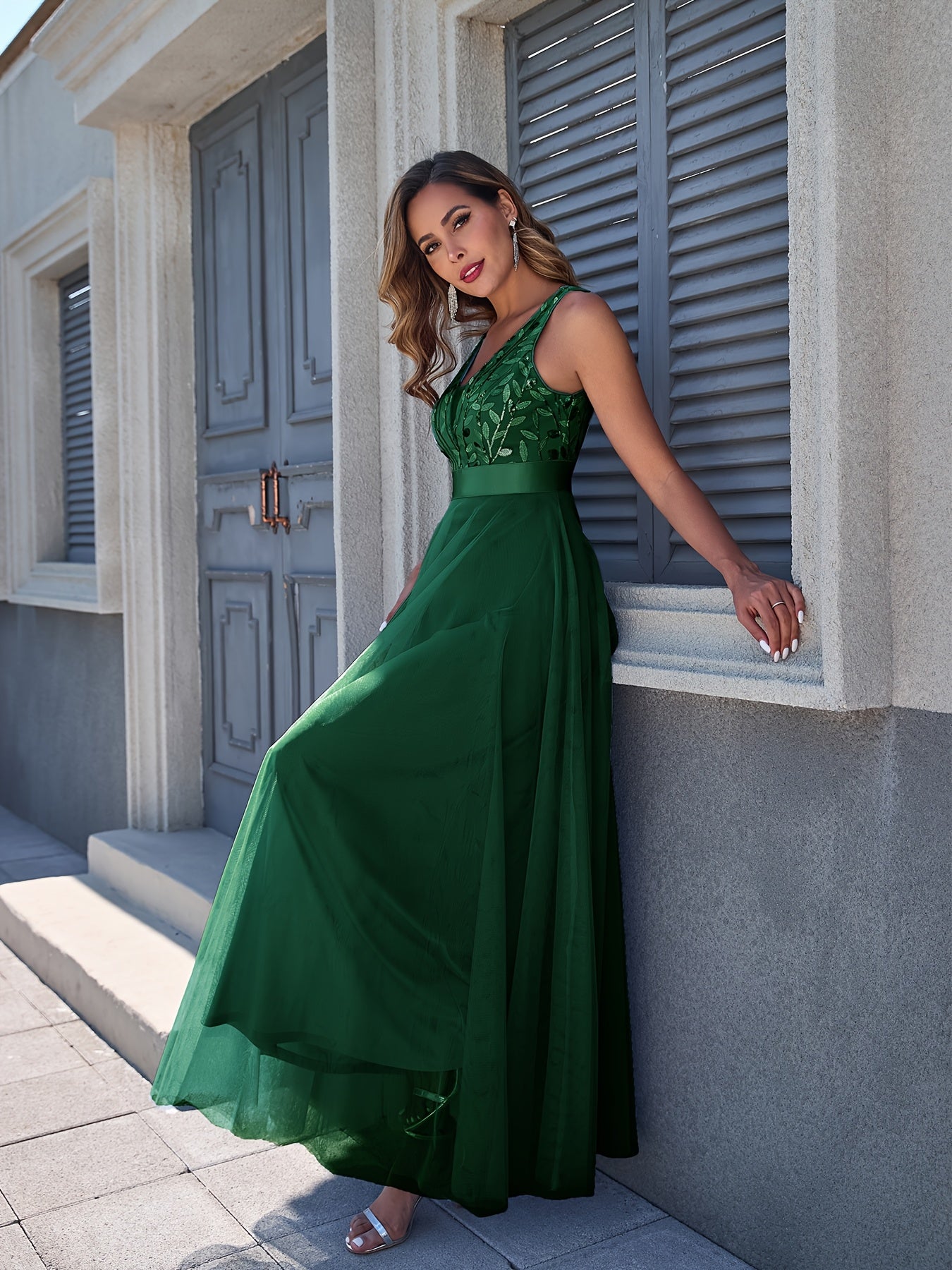 Women'S Dress Embroidery Design V-Neck Sleeveless Long Dress Wedding Dresses for Women for Engagement Wedding Evening Party Dancing Performance Date Daily Valentine'S Day New Year Various Occasions Mesh Long Dress