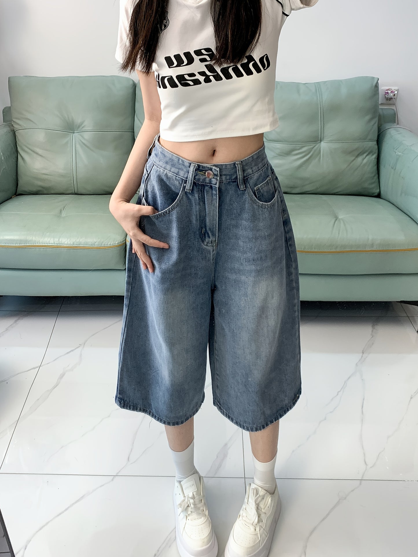 High-Waisted Denim Shorts for Women, Featuring a Casual Straight Leg Design with a Button Fly, Available in Solid Colors with a Slight Stretch And Washed Detailing, Perfect for Spring And Summer