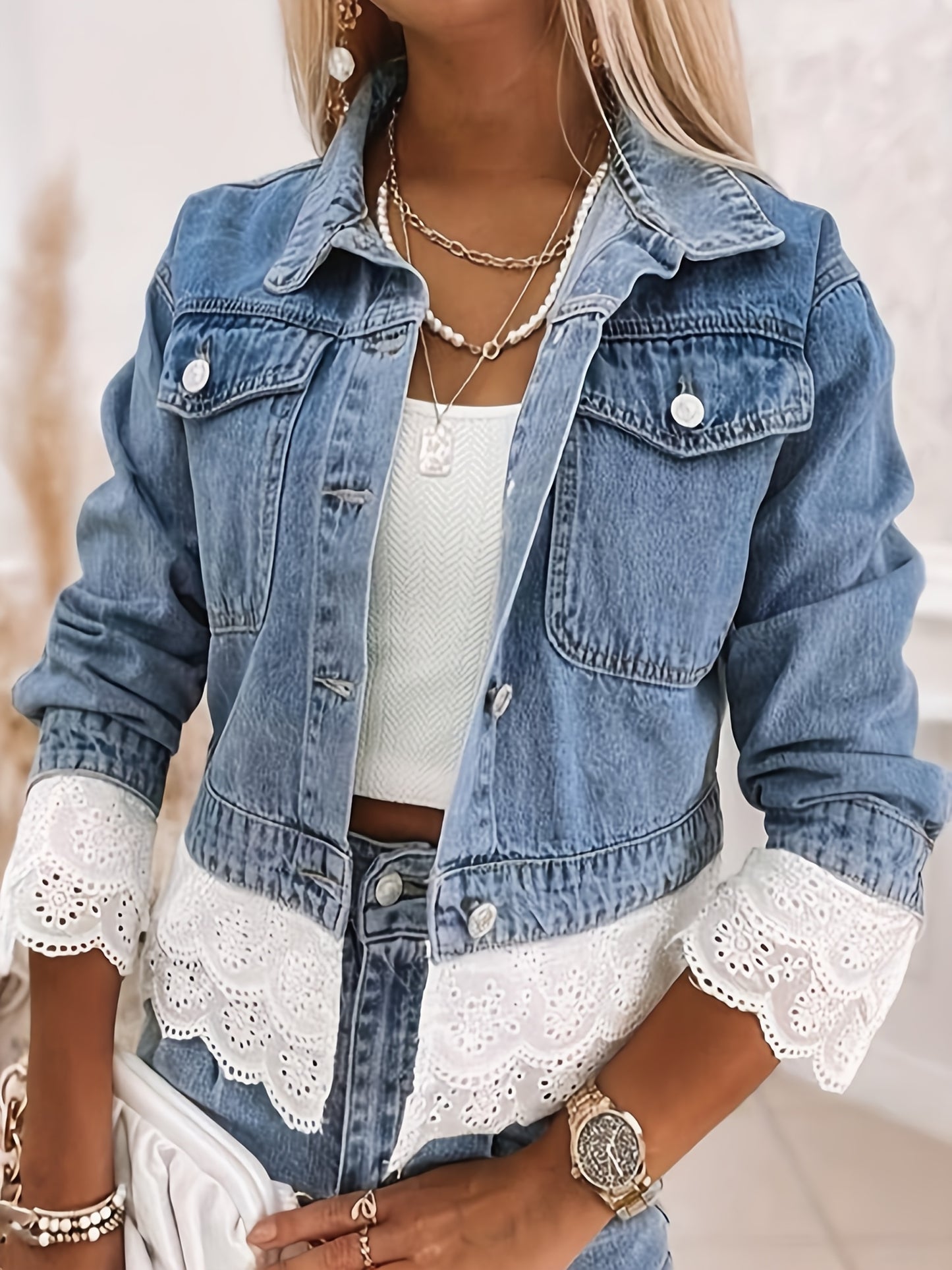 Plus Size Women's Casual Short Denim Jacket with Lace Trim - Machine Washable Spring/Fall Layering Piece, Contrast Lace Edging & Classic Denim Design for Everyday Outfits, Casual Wear Jacket | Plus Size Fashion | Stylish Contrasts