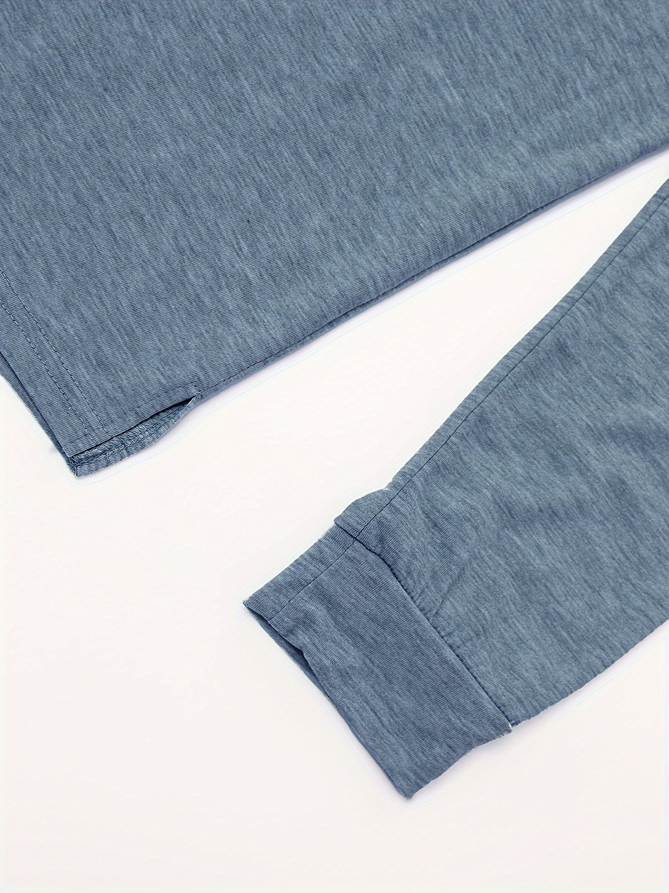 3 Long-Sleeved Solid-Color Round-Neck T-Shirts for Women with A Pocket on The Chest, Side Slits at The Hem, Tightened Cuffs, Made of Soft Material, Easy And Versatile, Suitable for Commuting And Going Out. 3 Random Colors of Women'S Top