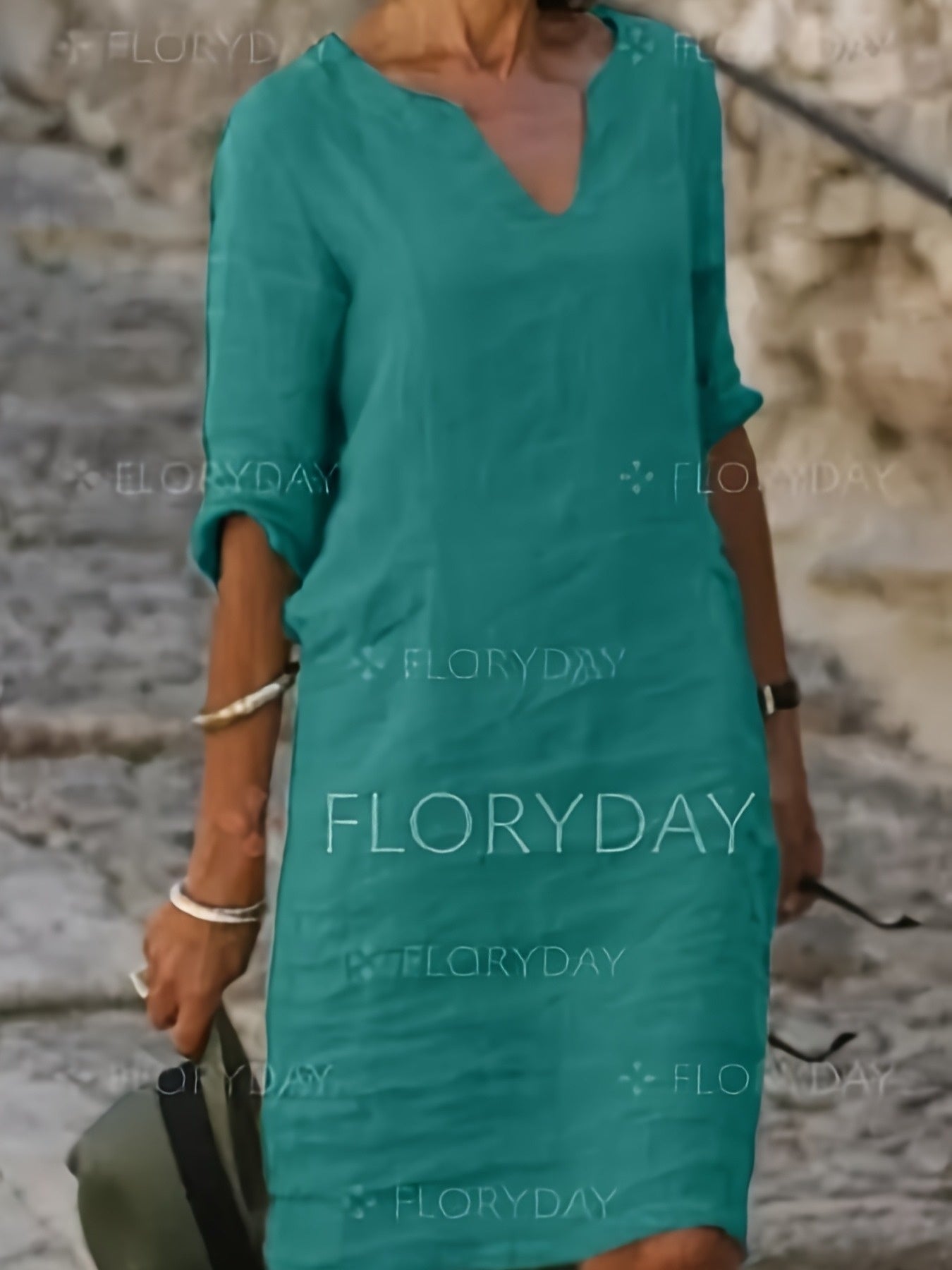 [Stylish Linen Dress] Autumn Linen Dress With A Small V-Neck, Featuring A Stylish And Elegant Look. It Has A Retro, Simple And Solid Color Design, And Comes With Three-Quarter Sleeves