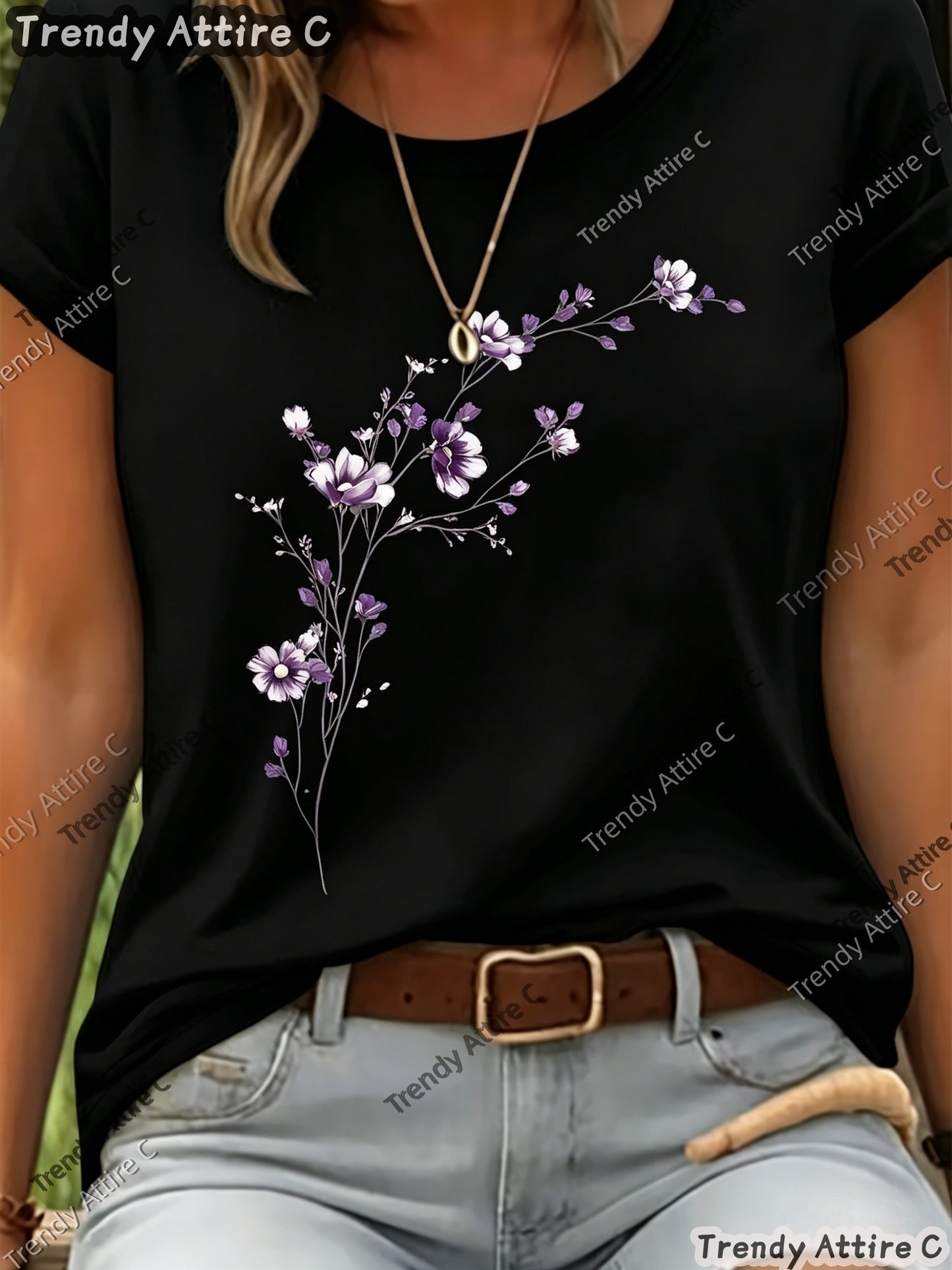 This Short-sleeved T-shirt Features A Purple Floral Print with A Horizontal Branch Pattern. It Has A Regular Fit And A Round Neck, Making It A Suitable Gift for Spring/summer. Perfect for Outdoor Casual Wear