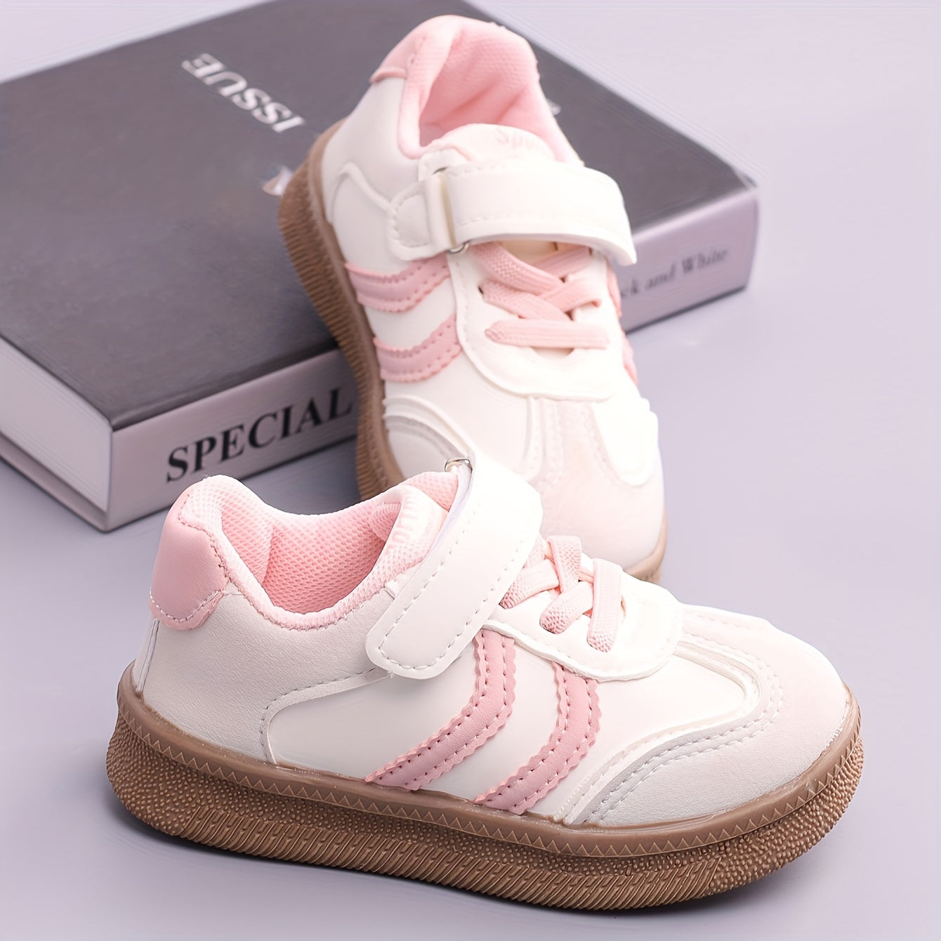 Children's Shoes Boys New Children's Sports Shoes Board Shoes for Middle And Large Children Four Seasons Thick Sole Running