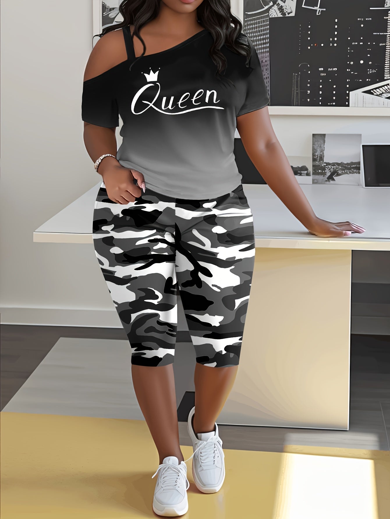 Plus Size - Ladies Fashion Daily Casual Suit, Diagonal Shoulder Camisole Gradient Letter Print Top + Camouflage Capri Pants Design.