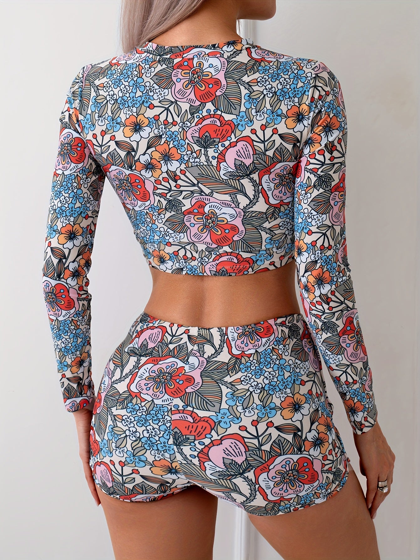 Women'S Modest Floral Two-Piece Swimsuit - Polyester Fabric, Scoop Neck, Medium Stretch 82% Polyester 18% Elastane Beachwear Set