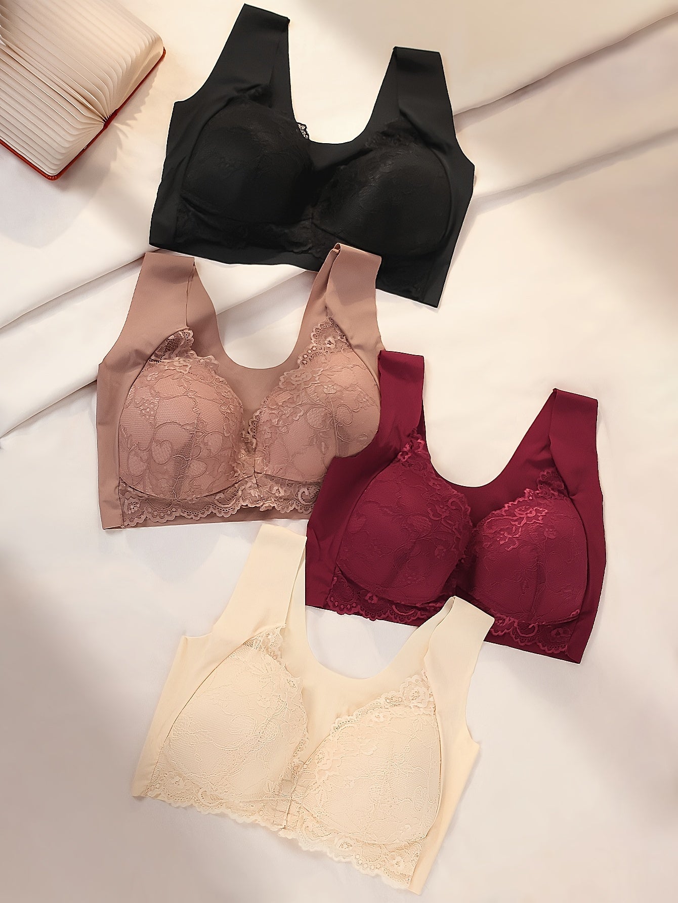 4pcs Elegant Floral Lace Push-Up Bra - Comfortable Wireless Design, Medium Support, Breathable Lining, Stylish Front Open Buckle, Wide Straps, And Jacquard Pattern - Perfect for Adult Women