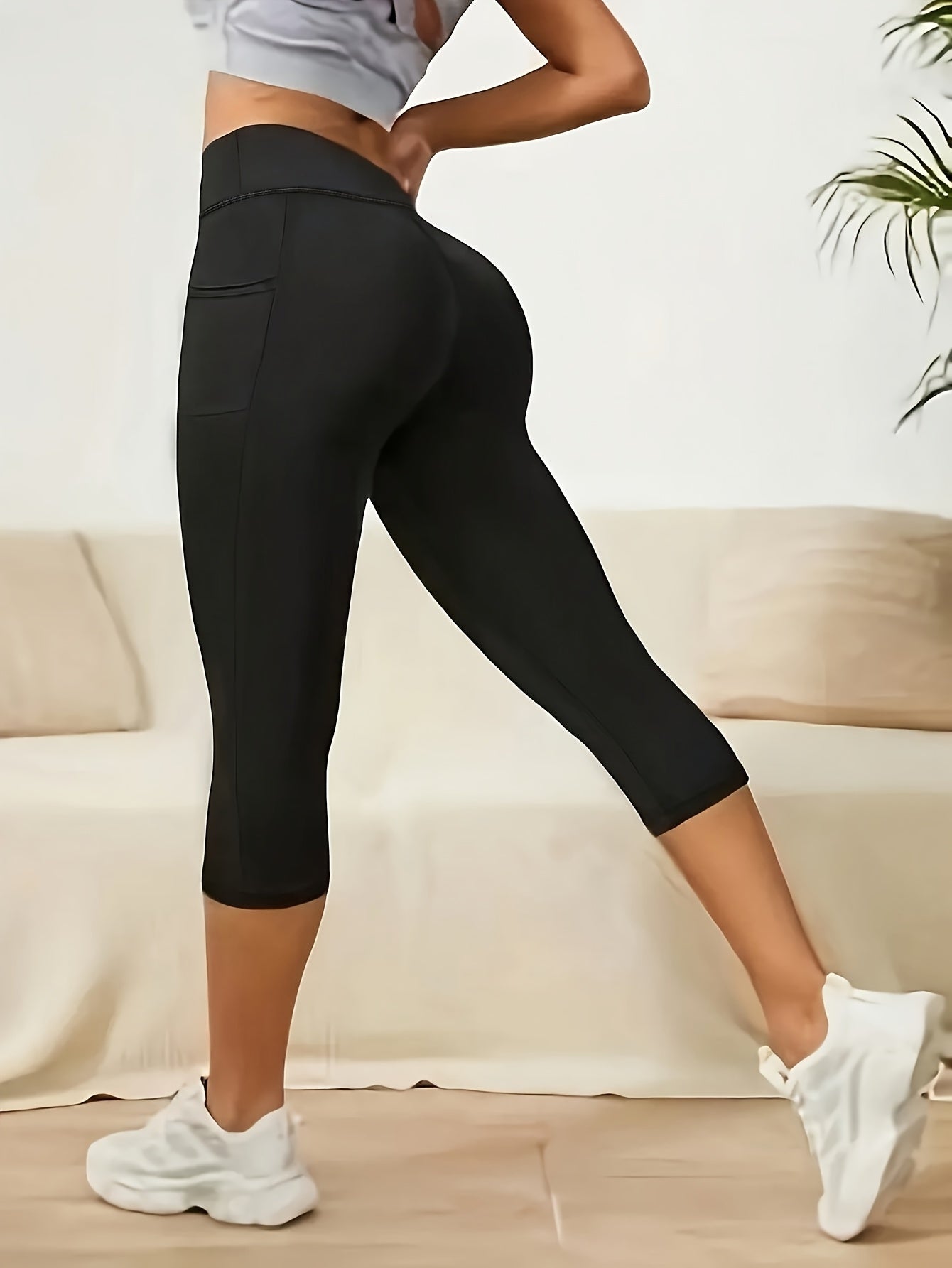 Women'S Capri Yoga Pants with Pockets Essential High-Waisted Leggings for Workout
