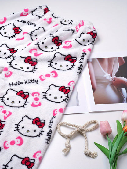 Sanrio Hello Kitty Men's Anime Pajamas - Hello Kitty Face & Iconic Print Flannel Sleepwear, Cozy Winter Lounge Pants, Machine Washable Cartoon Sleepwear for & Men (-)