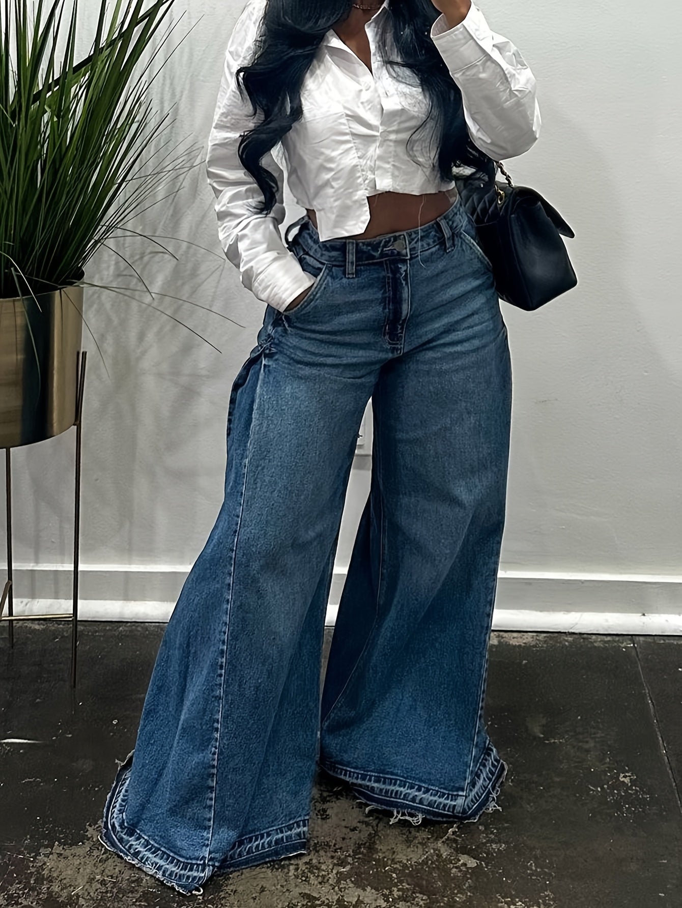 Loose-Fitting Flared Jeans for Women