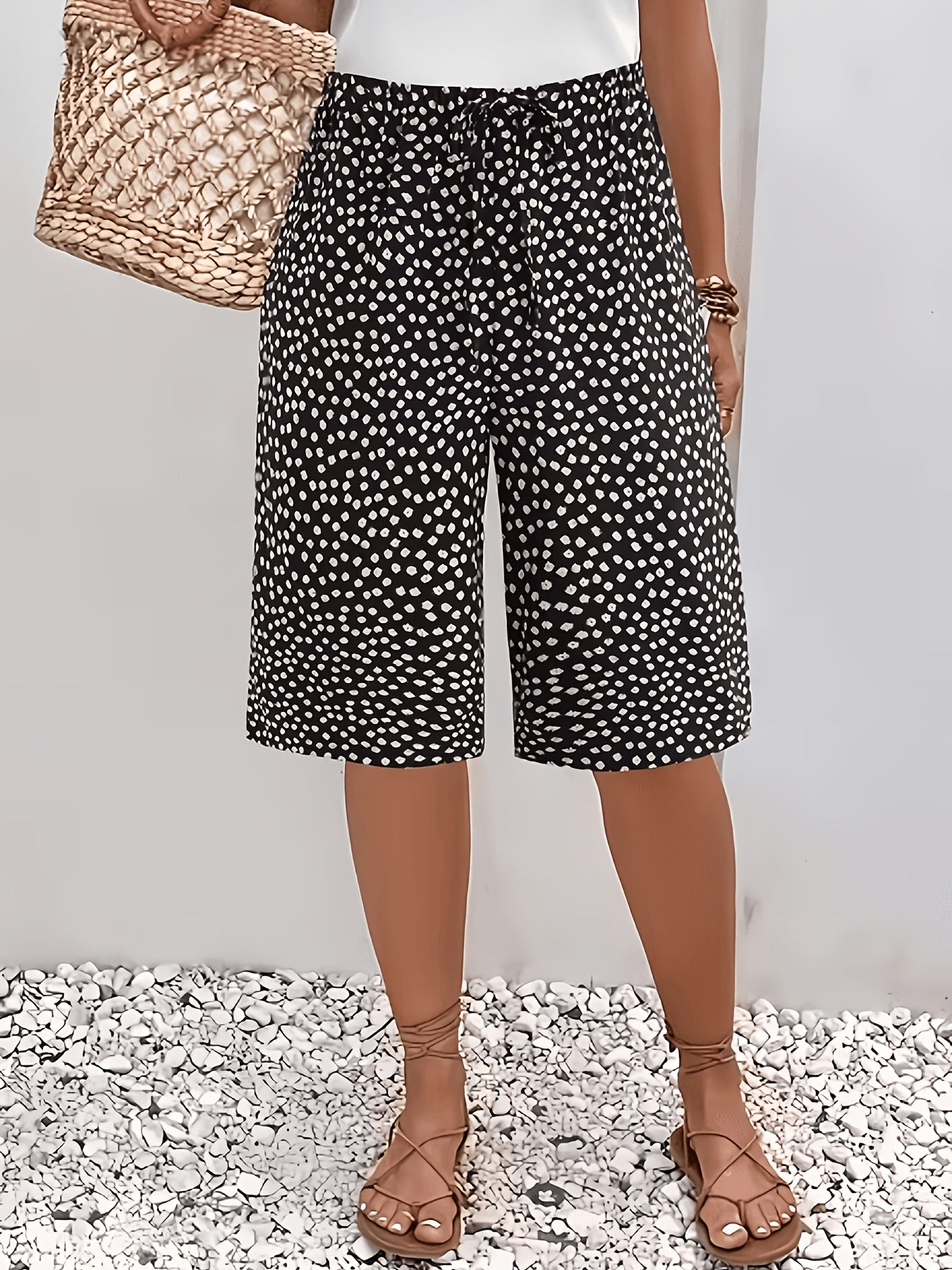 2pcs Women'S Casual Shorts Set - Black & White Abstract Print, Drawstring Waist, Lightweight, Perfect for Beach & Summer Outings, Summer Casual Wear|Abstract Print Shorts|Lightweight Shorts