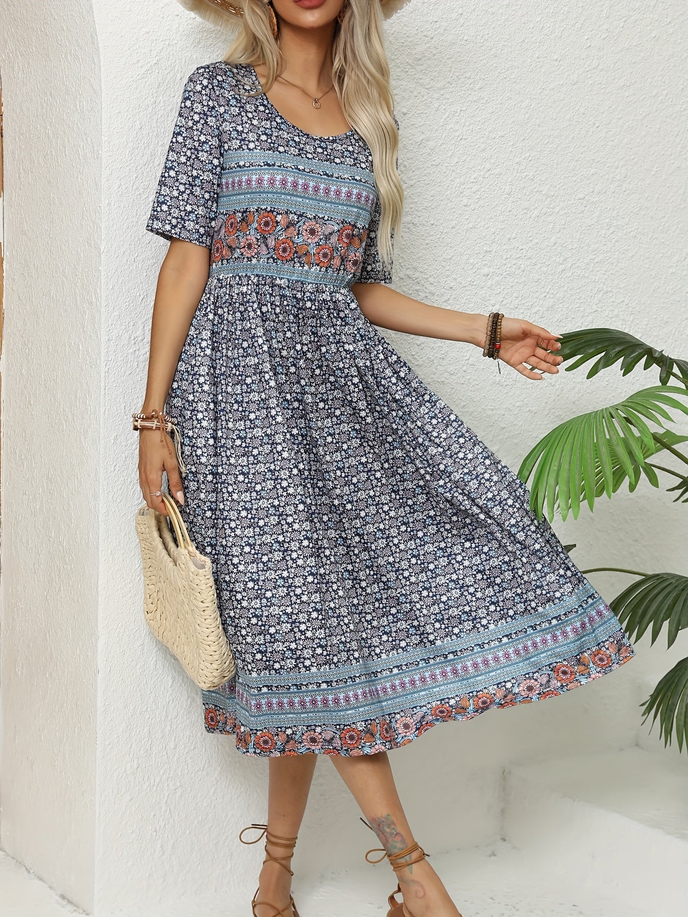 Casual Bohemian Dress for Women, Short Sleeves, Crew Neck, with Pockets, Loose Fit, Ideal for Summer And Beach Wear in 2025