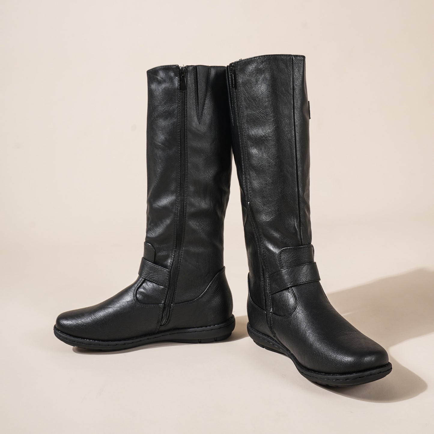 Women's Wide Calf Knee High Boots, Fashion Faux Fur-Lined Pointed Toe Side Zipper With Buckle Winter Boots Suitable for party, dance, shopping, walk, office. Perfect gift for friends, wife, sister, daughter.