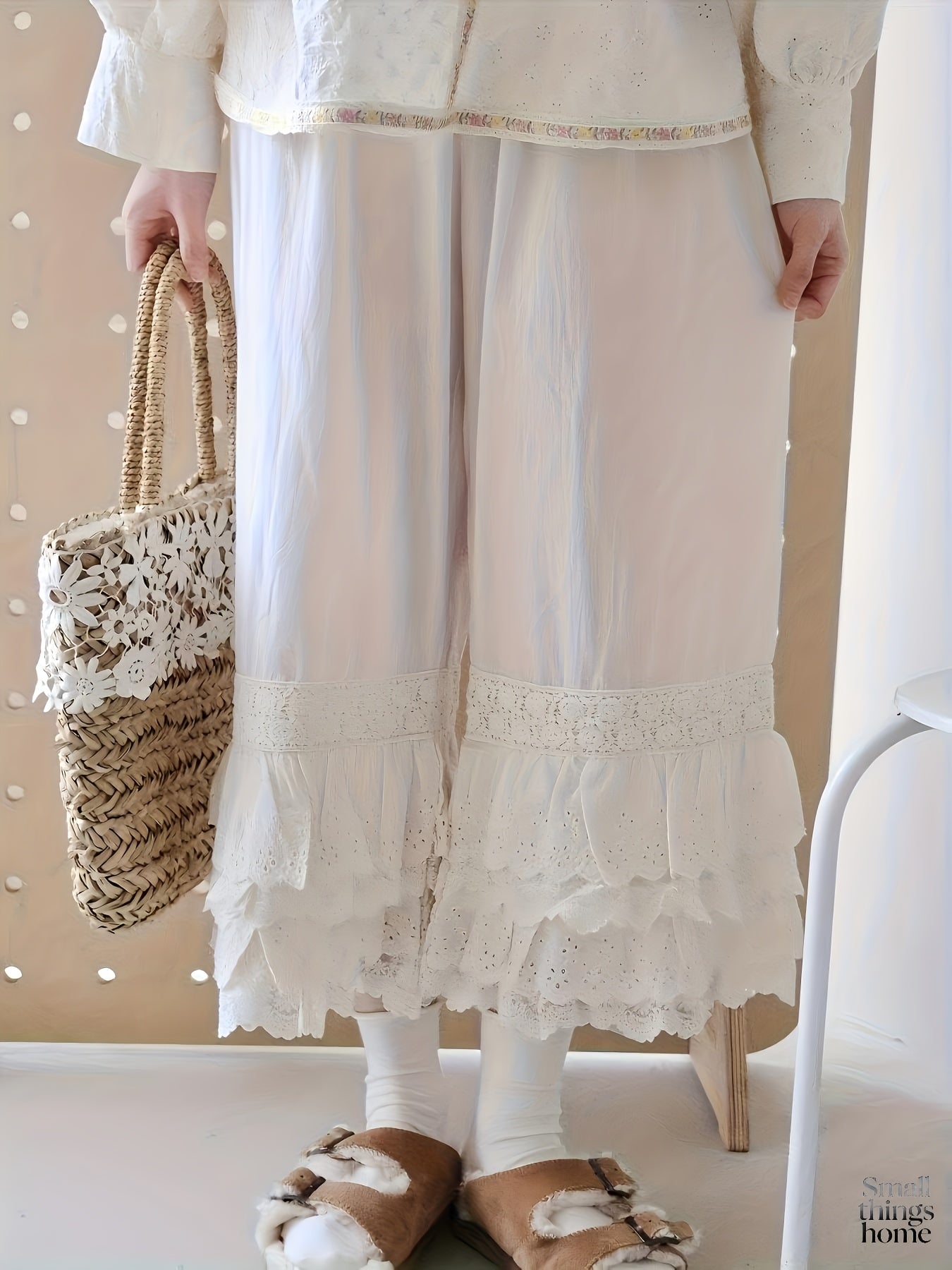 1pc Pants - Women's Large Size Spring And Summer New Sweet Four Layers Of Lace Stacking Bottoms Liner Pants Wide-legged Dress Pants, Super Suitable for Wearing As The Bottom Of The Skirt, Soft And Comfortable Pajama Pants
