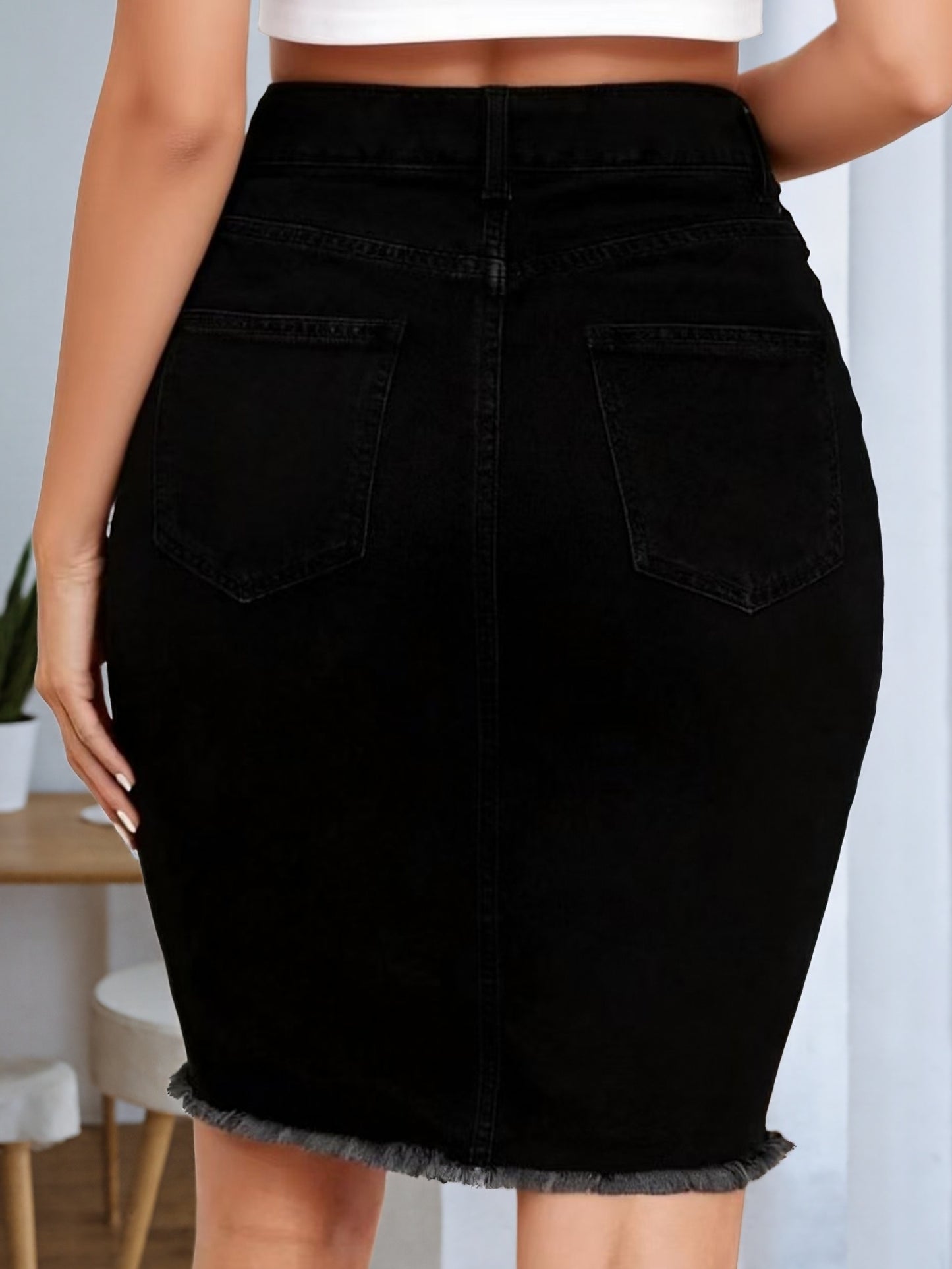 Women'S Summer High-Quality Stretchy Denim Skirt with a High Waist, Frayed Hem, Distressed Design, And Bodycon Fit in Black for 2026