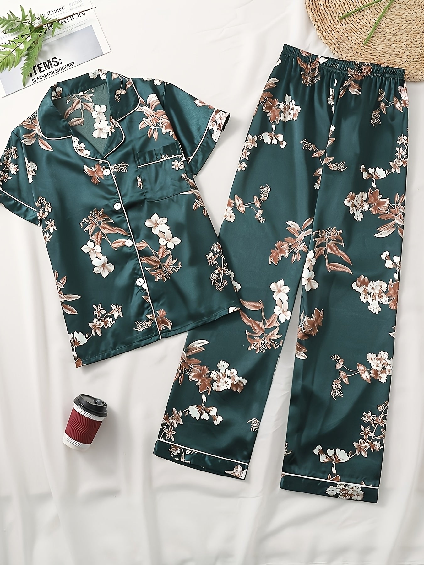 Solid Satin Pajama Set, Casual Short Sleeve Buttons Lapel Top & Shorts, Women'S Sleepwear